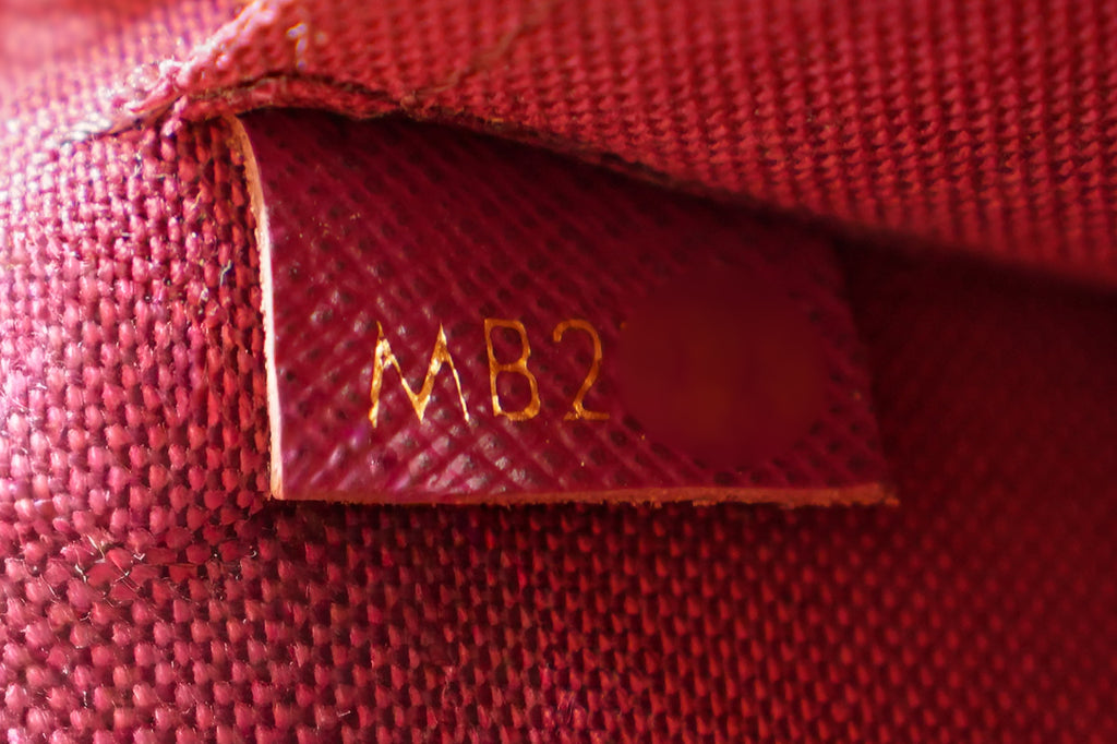 Louis Vuitton | Pochette Metis – Canvas – Brown – Gold Hardware