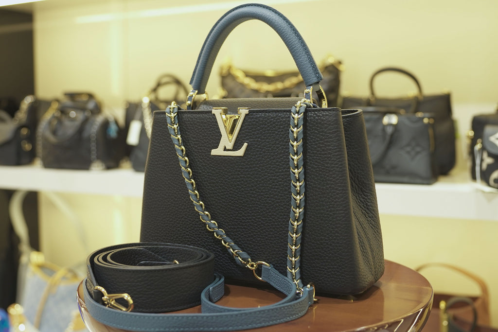Louis Vuitton | Capucines – Leather – Navy – Gold Hardware