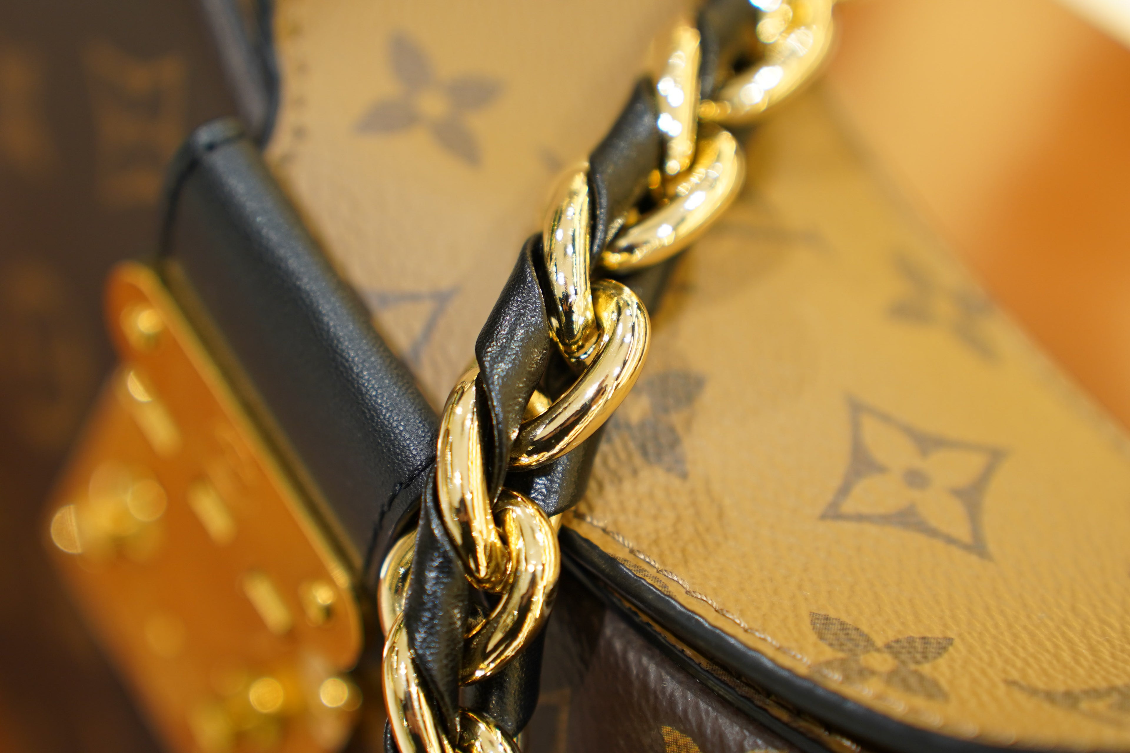 Louis Vuitton | Coussin – Canvas – Brown – Gold Hardware