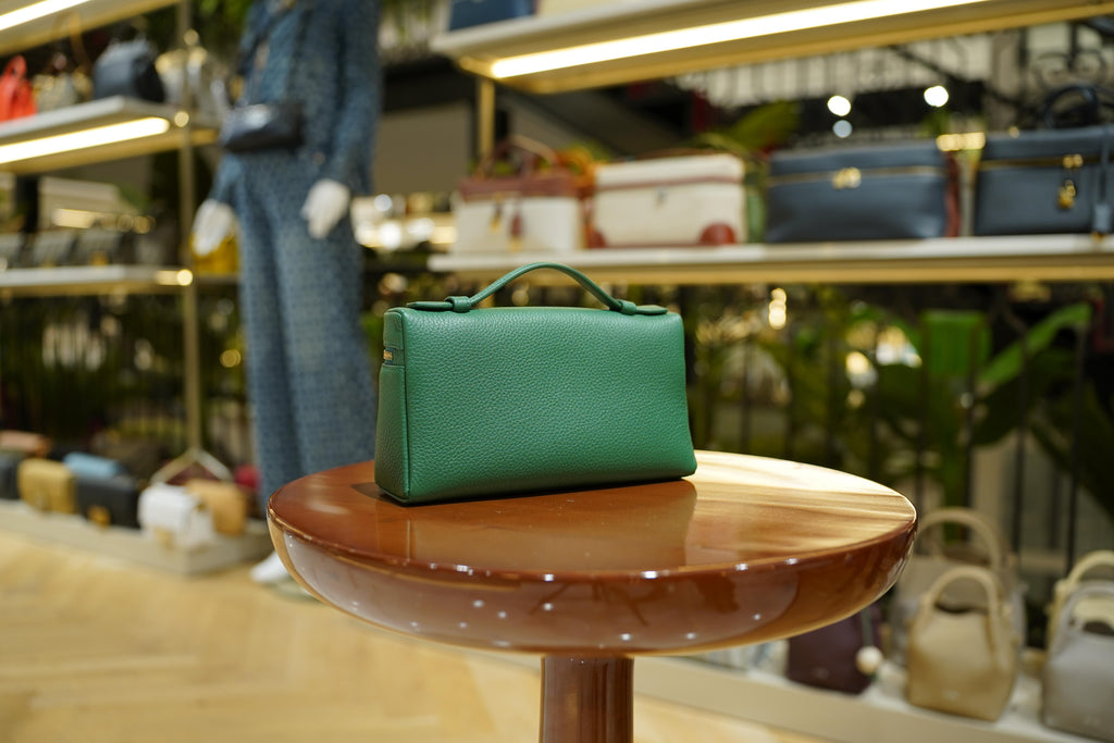 Loro Piana | Extra-Pocket-L19 – Leather – Green – Gold Hardware