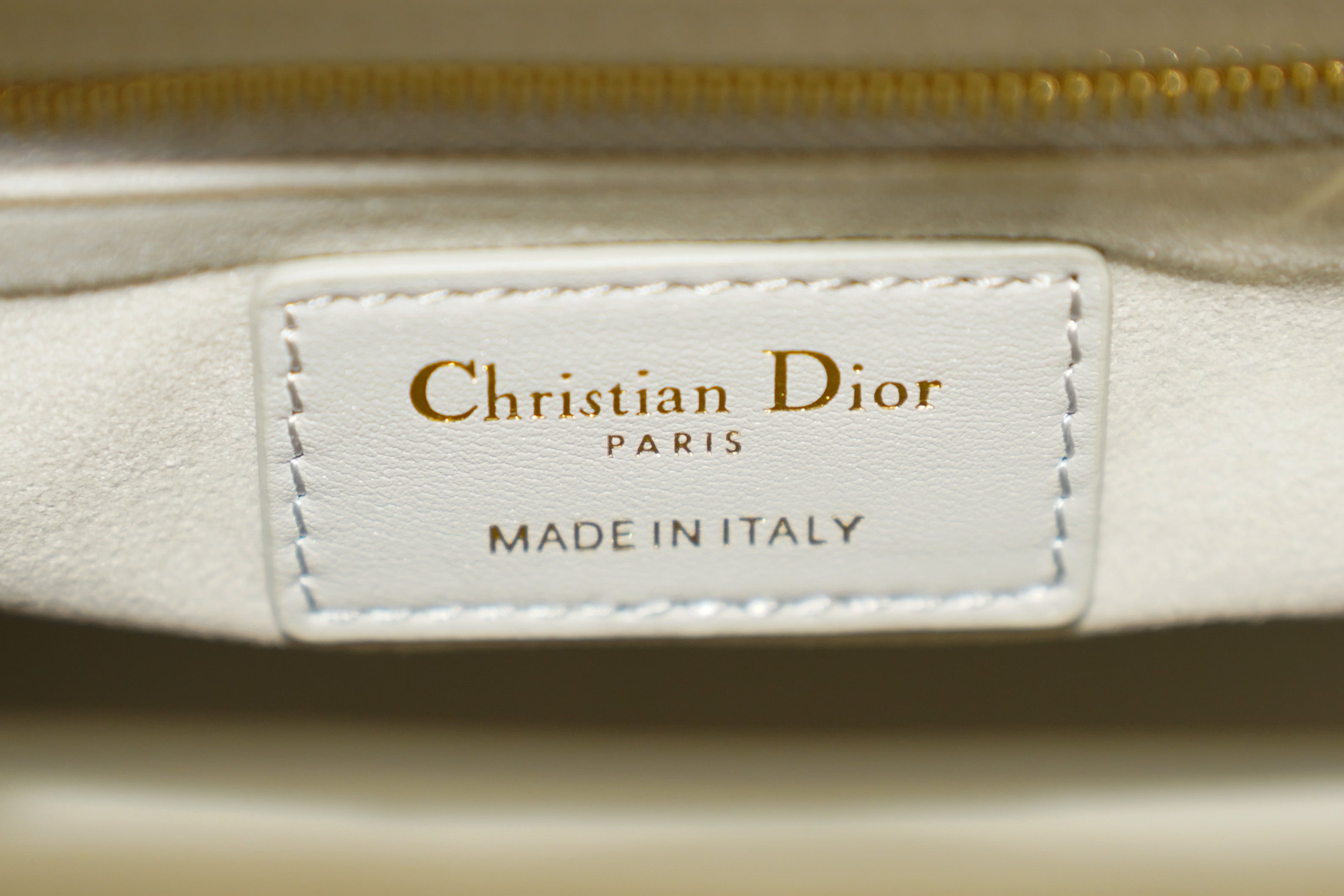 Dior | Lady Dior – Cuir d'agneau – Gris – Quincaillerie dorée