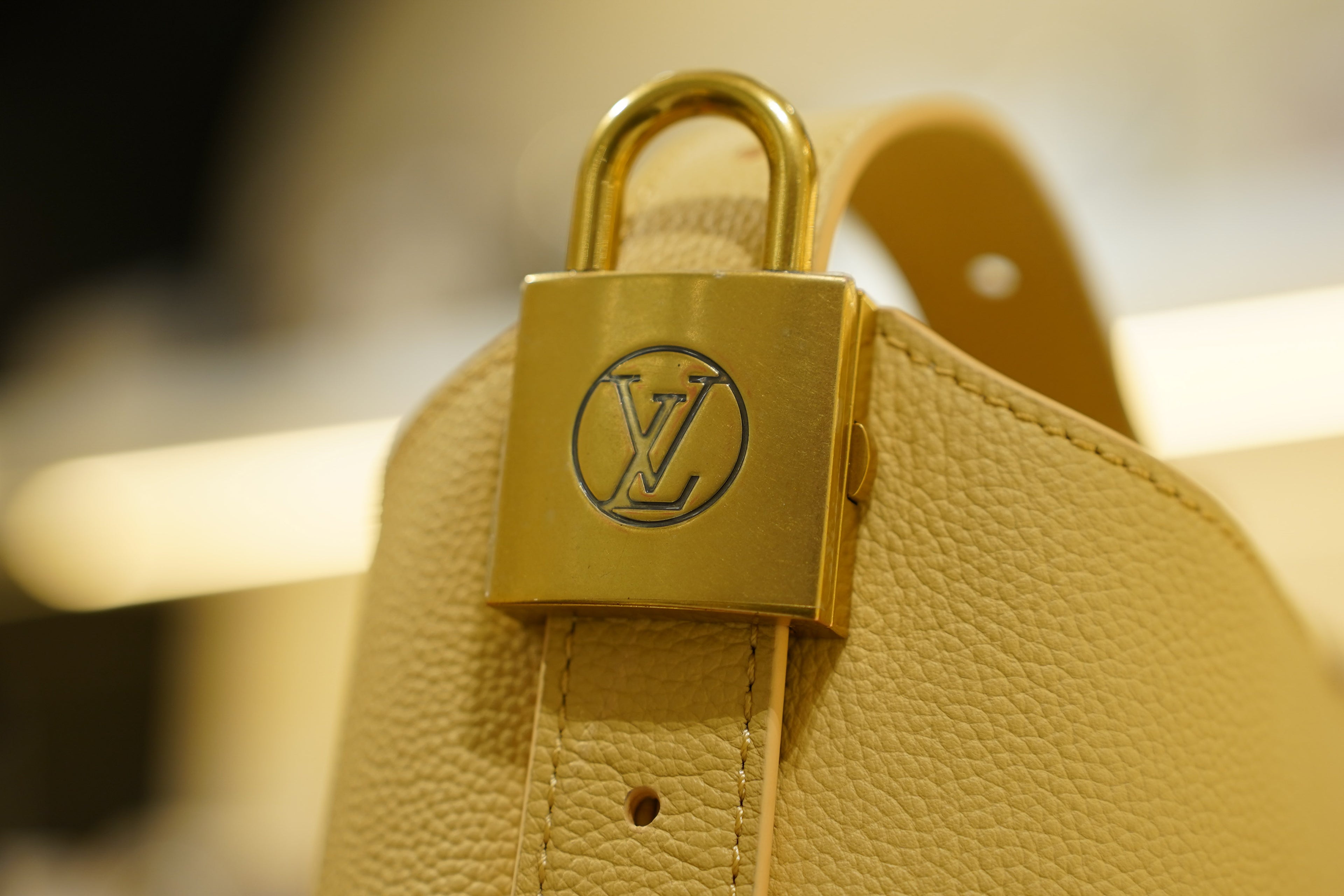 Louis Vuitton | Neverfull – Epi Leather – Jaune – Gold Hardware