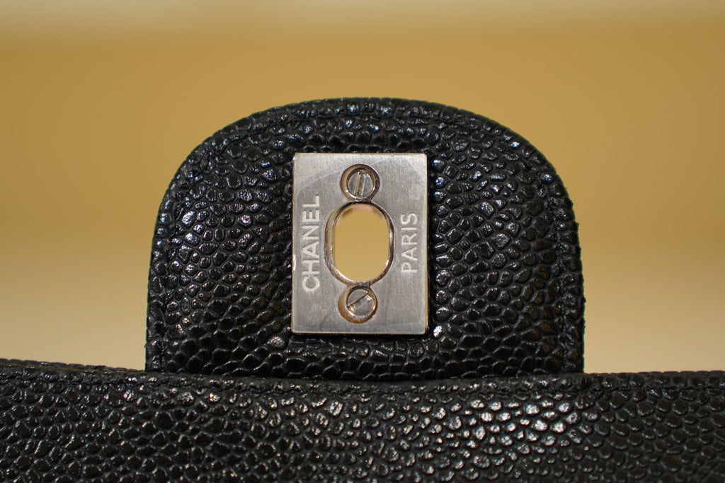 Chanel | Borsa Classic Flap – Media – Pelle – Nera – Finiture in Argento