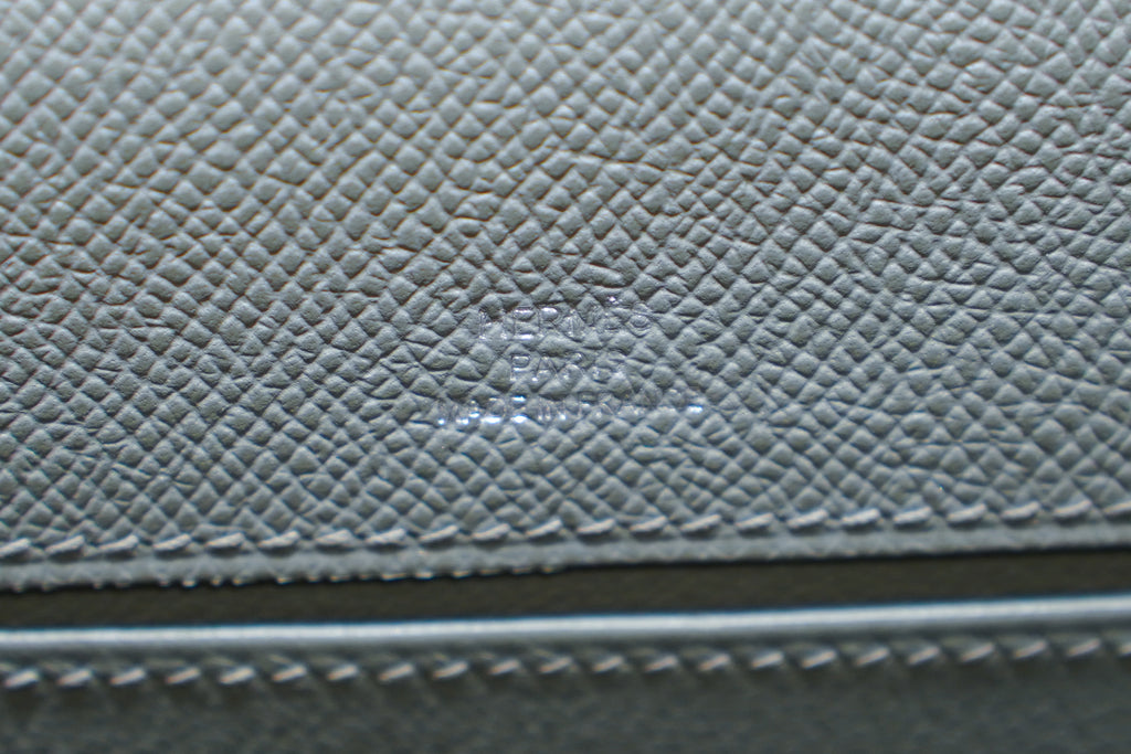 Hermes | Kelly Pochette – Epsom – Gray – Gold Hardware