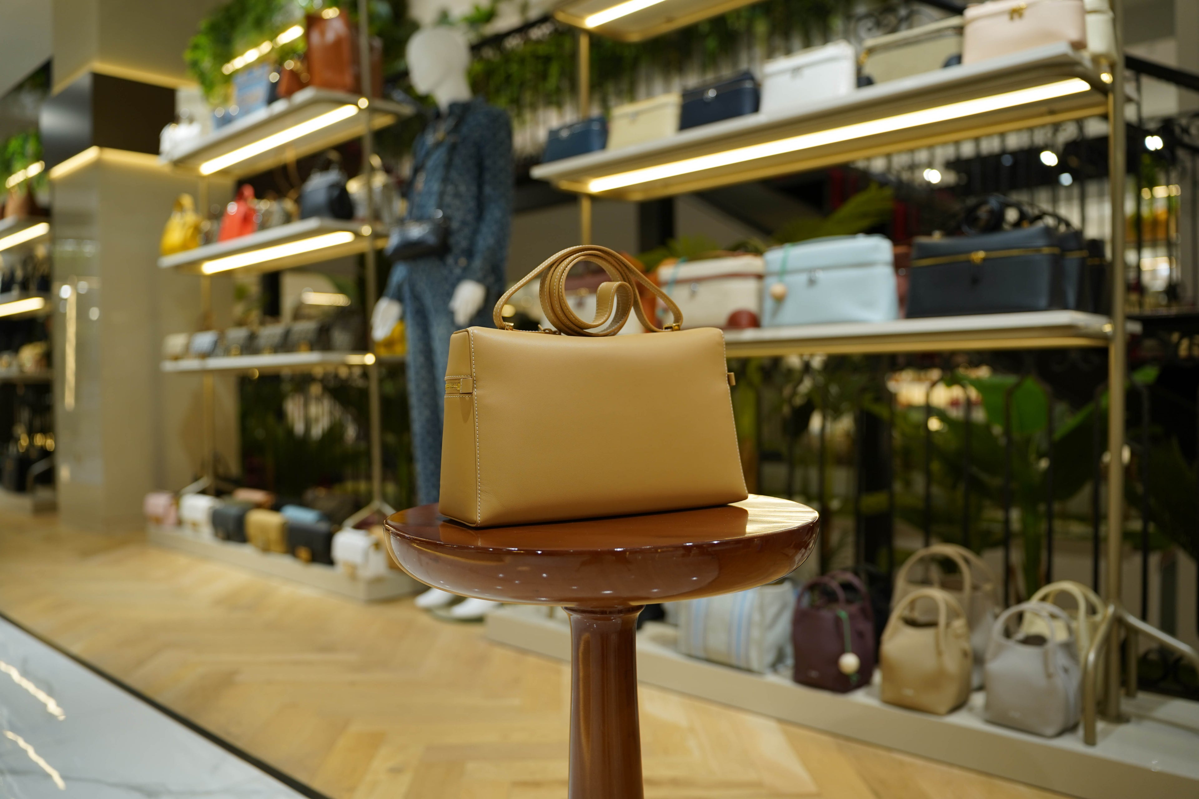 Loro Piana | Extra Bag L27 – Leather – Beige – Gold Hardware