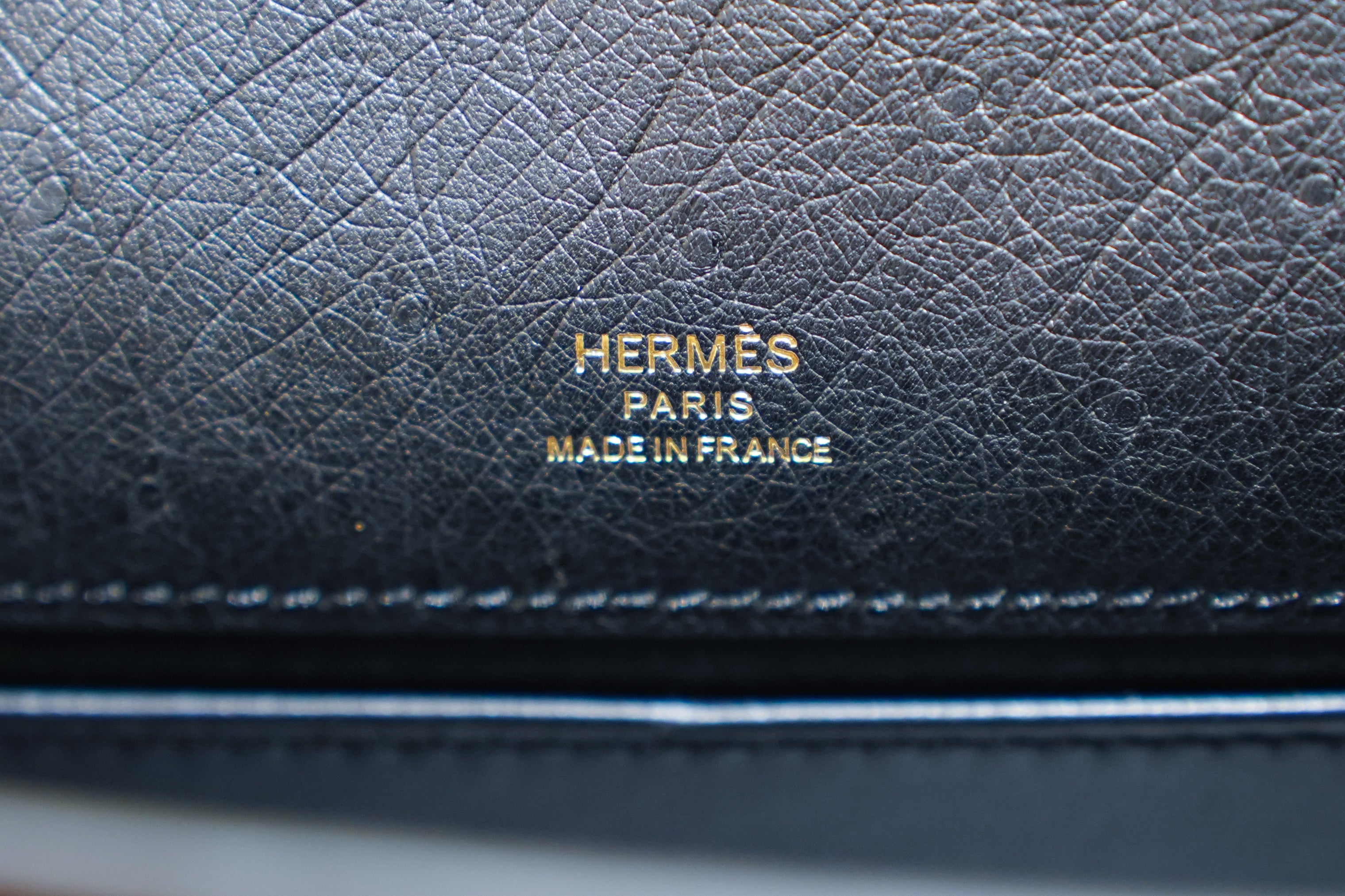 Hermes | Kelly Pochette – Ostrich Leather – Black – Gold Hardware