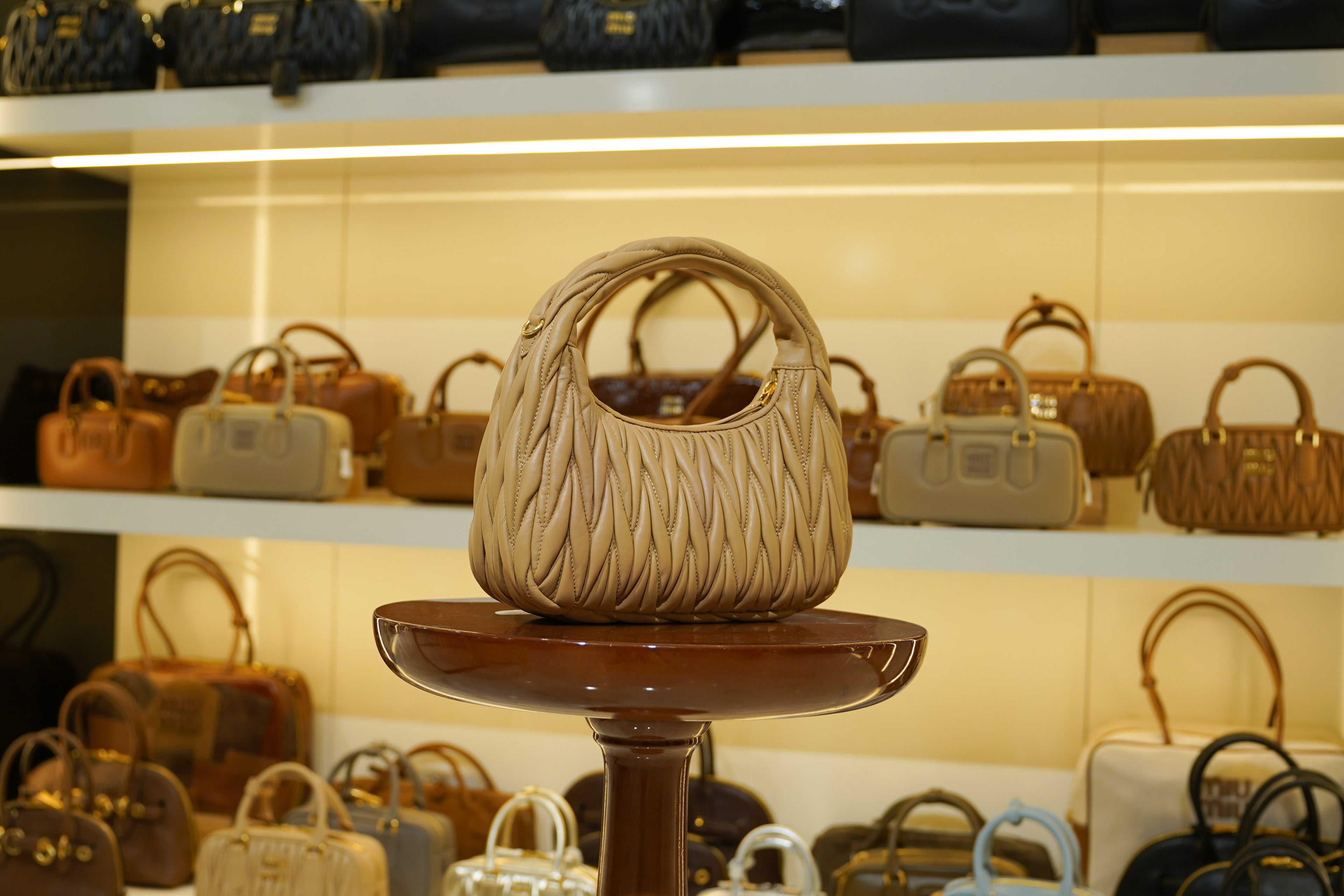 Miu Miu | Wander-Matelasse – Leather – Beige – Gold Hardware