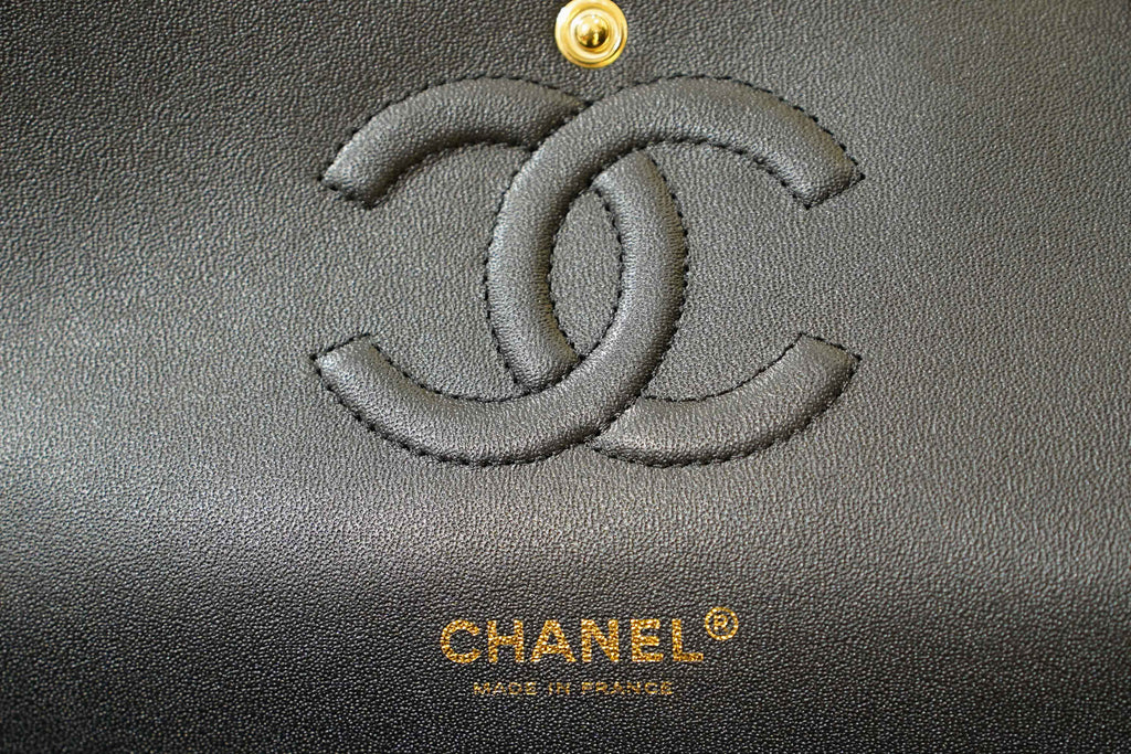 Chanel | Borsa Classic Flap – Media – Pelle – Nera – Finiture in Oro