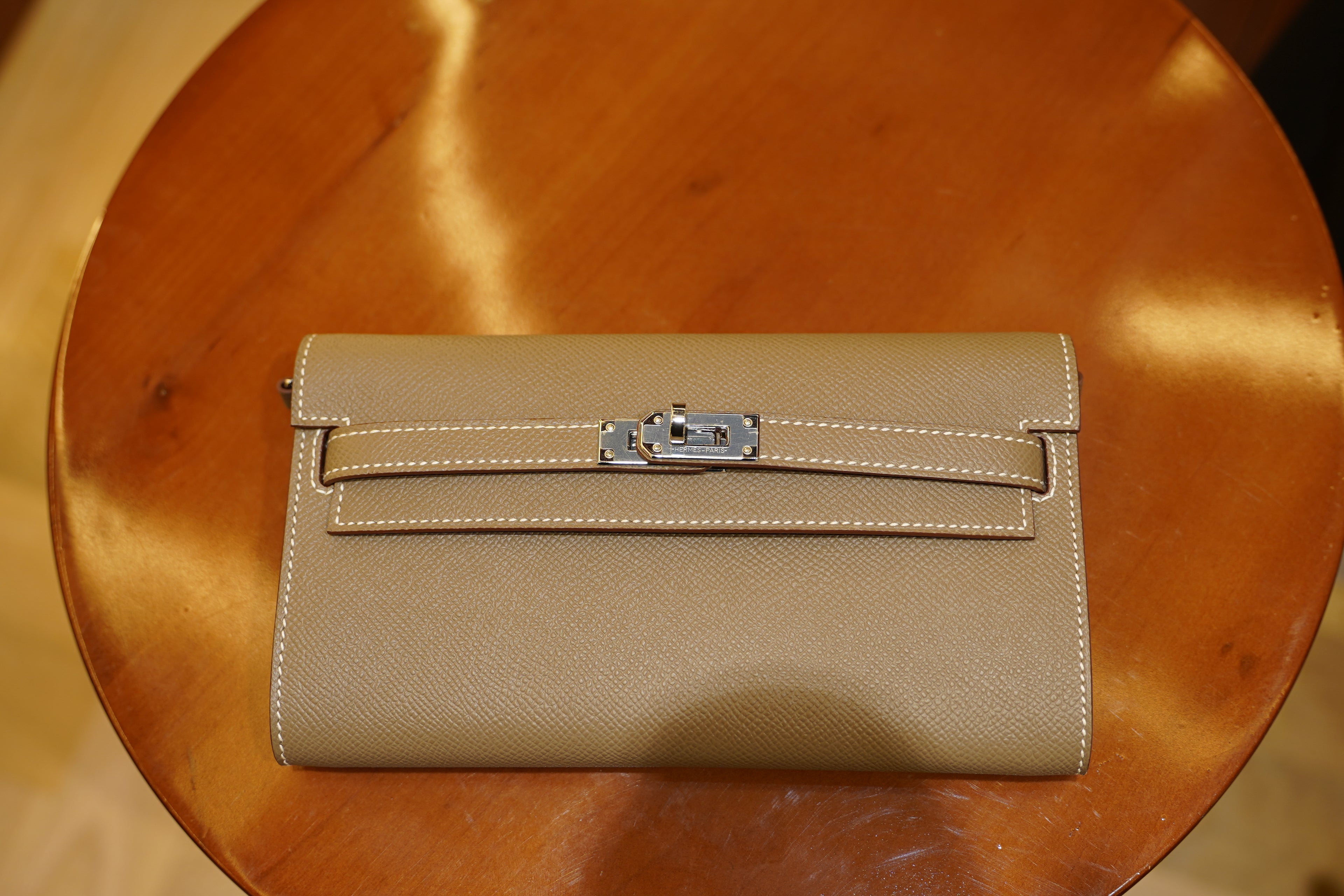 Hermes | Kelly To Go Wallet – Epsom – Beige – Silver Hardware