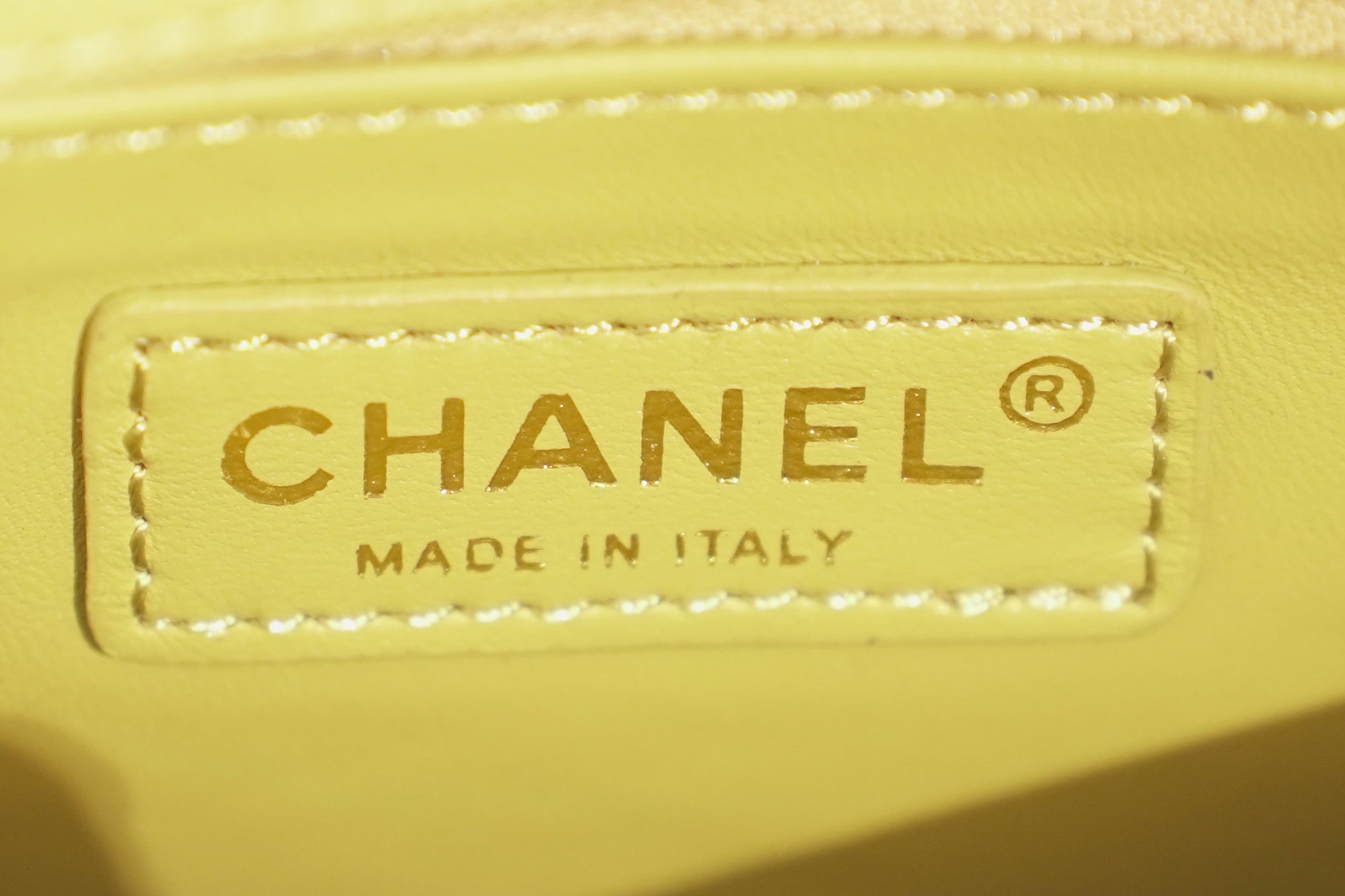 Chanel | Coco Mini – Lambskin – Green – Gold Hardware