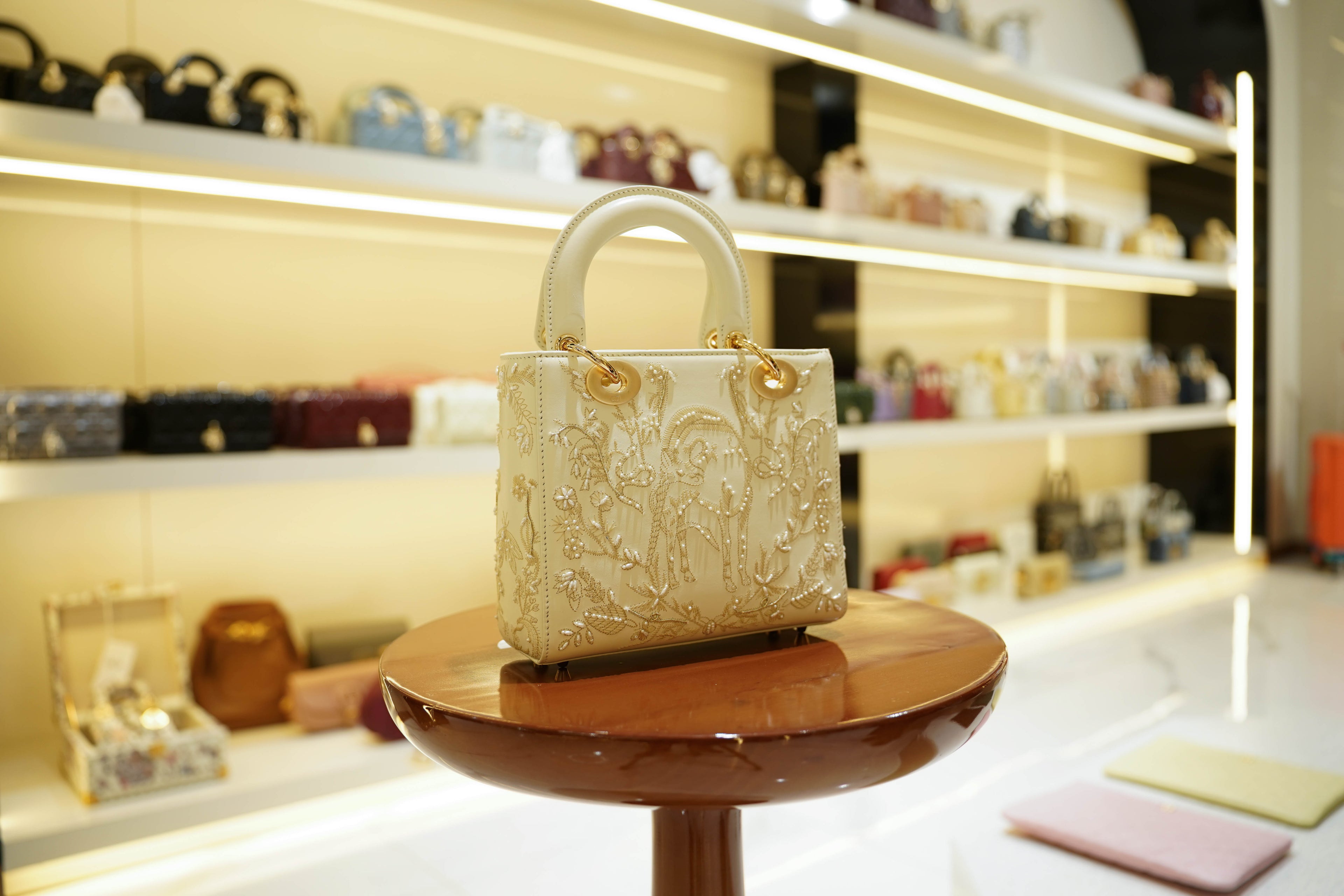 Dior | Lady Dior – Leather – Cream – Gold Hardware