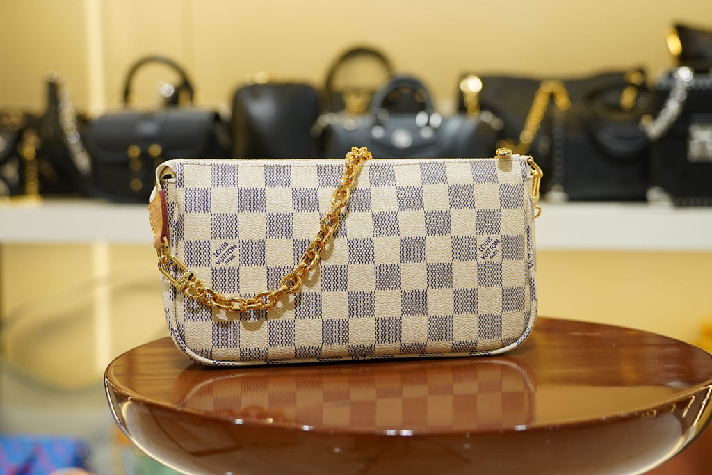 Louis Vuitton | Pochette Métis – Canvas – Damier Azur – Gold Hardware