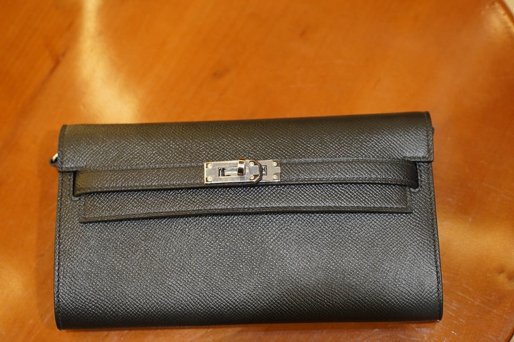 Hermes | Kelly – 28 – Epsom – Black – Silver Hardware