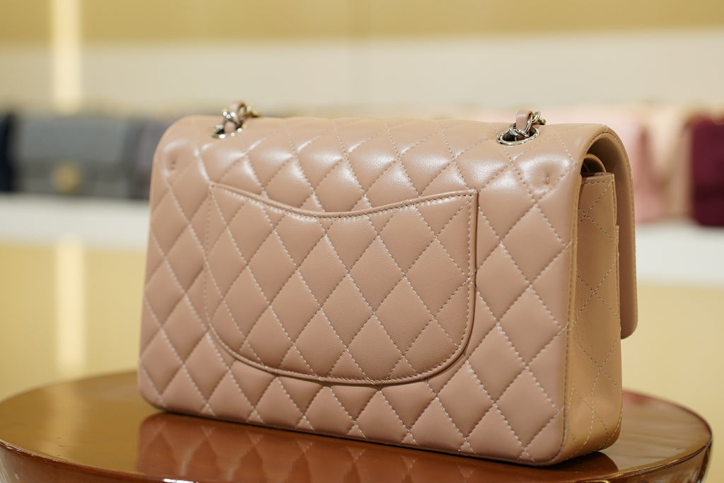 Chanel | Classic Flap Bag – Medium – Lambskin – Beige – Silver Hardware