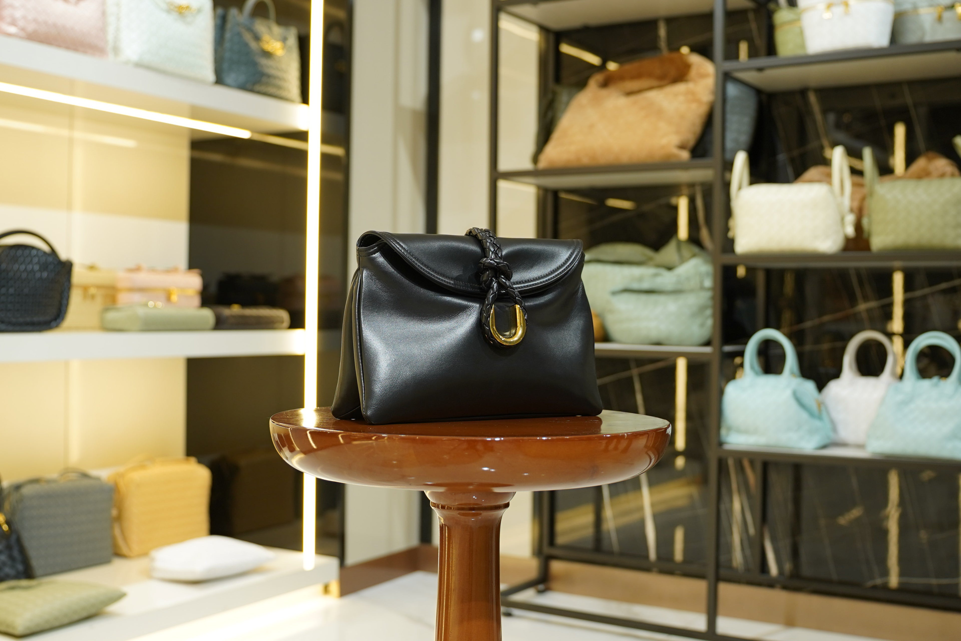 Bottega Veneta | Liberta – Leather – Black – Gold Hardware