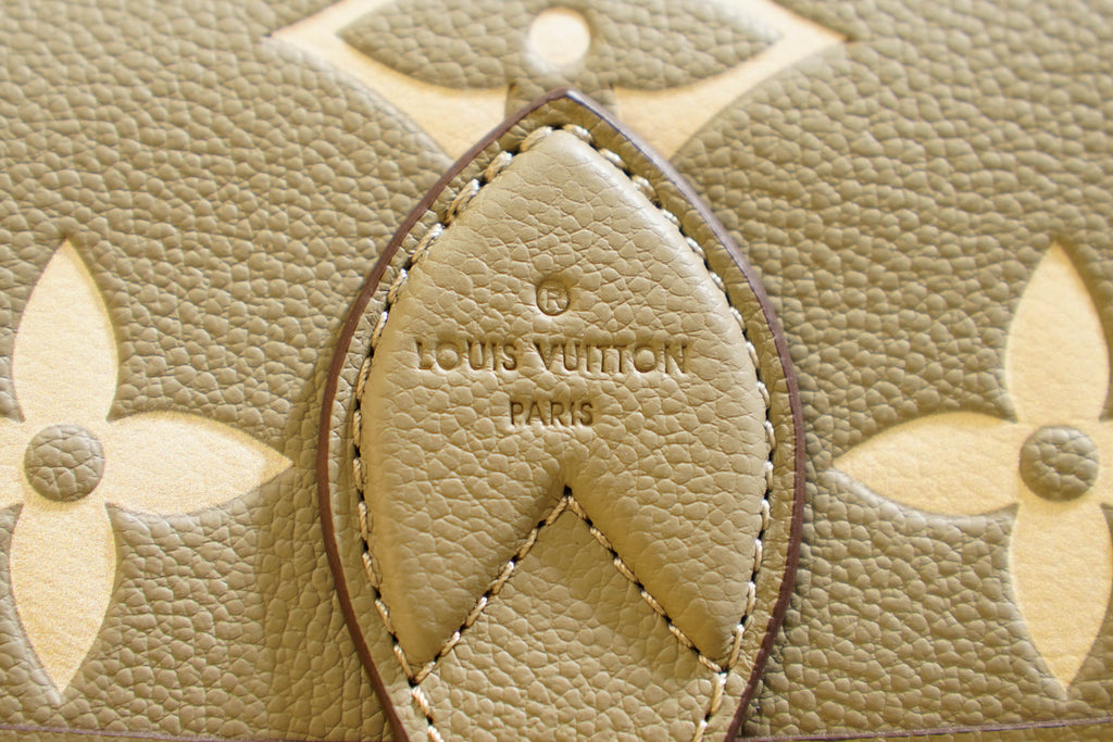 Louis Vuitton | Coussin – Leather – Gray – Gold Hardware