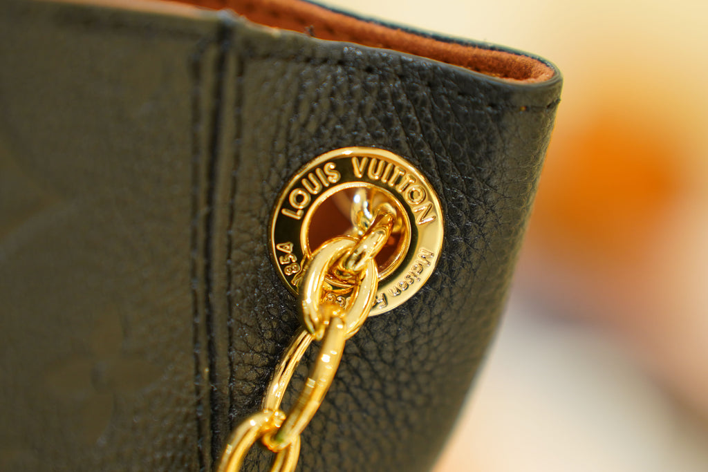 Louis Vuitton | Neverfull – Monogram Canvas – Black – Gold Hardware