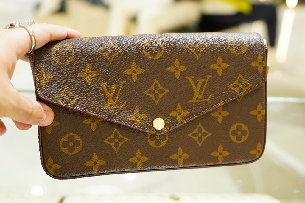 Louis Vuitton | Pochette Metis – Canvas – Brown – Gold Hardware