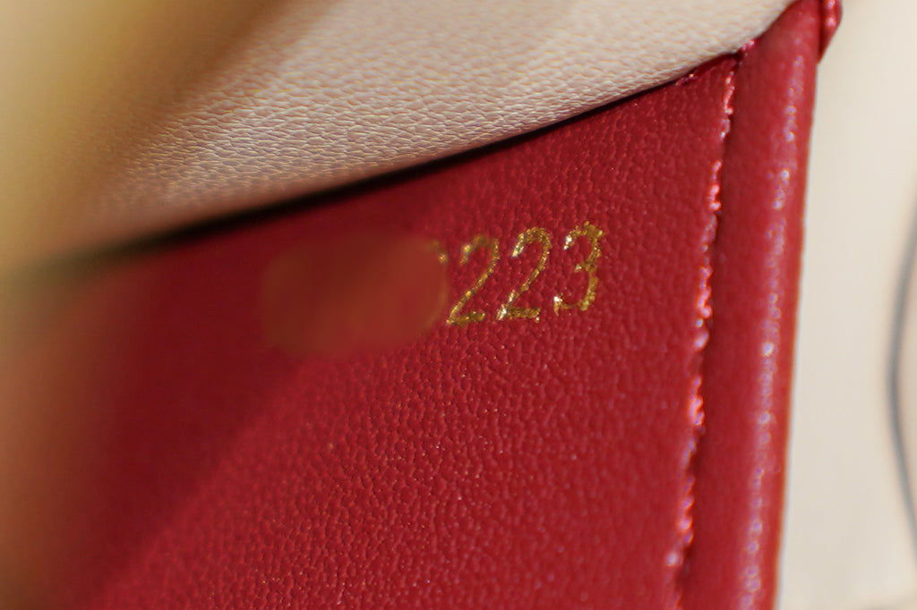 Louis Vuitton | Capucines Medium – Leather – Beige – Gold Hardware