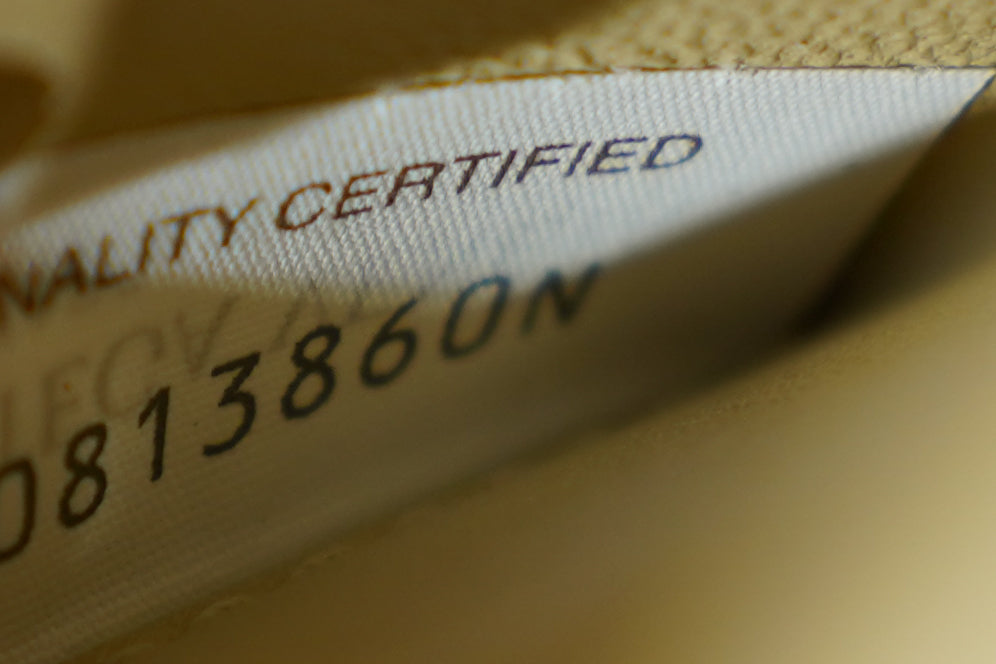 بوتيغا فينيتا | بانغ بانغ – جلد – كريمي – ذهبي