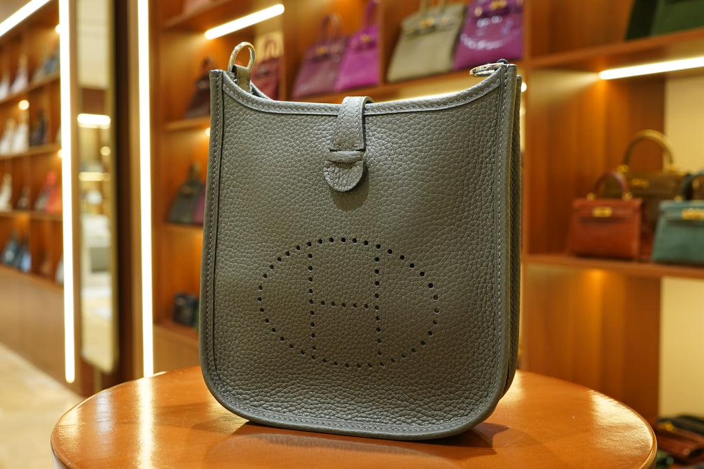 Hermes | Evelyne Small – Epsom – Grey – Palladium Hardware