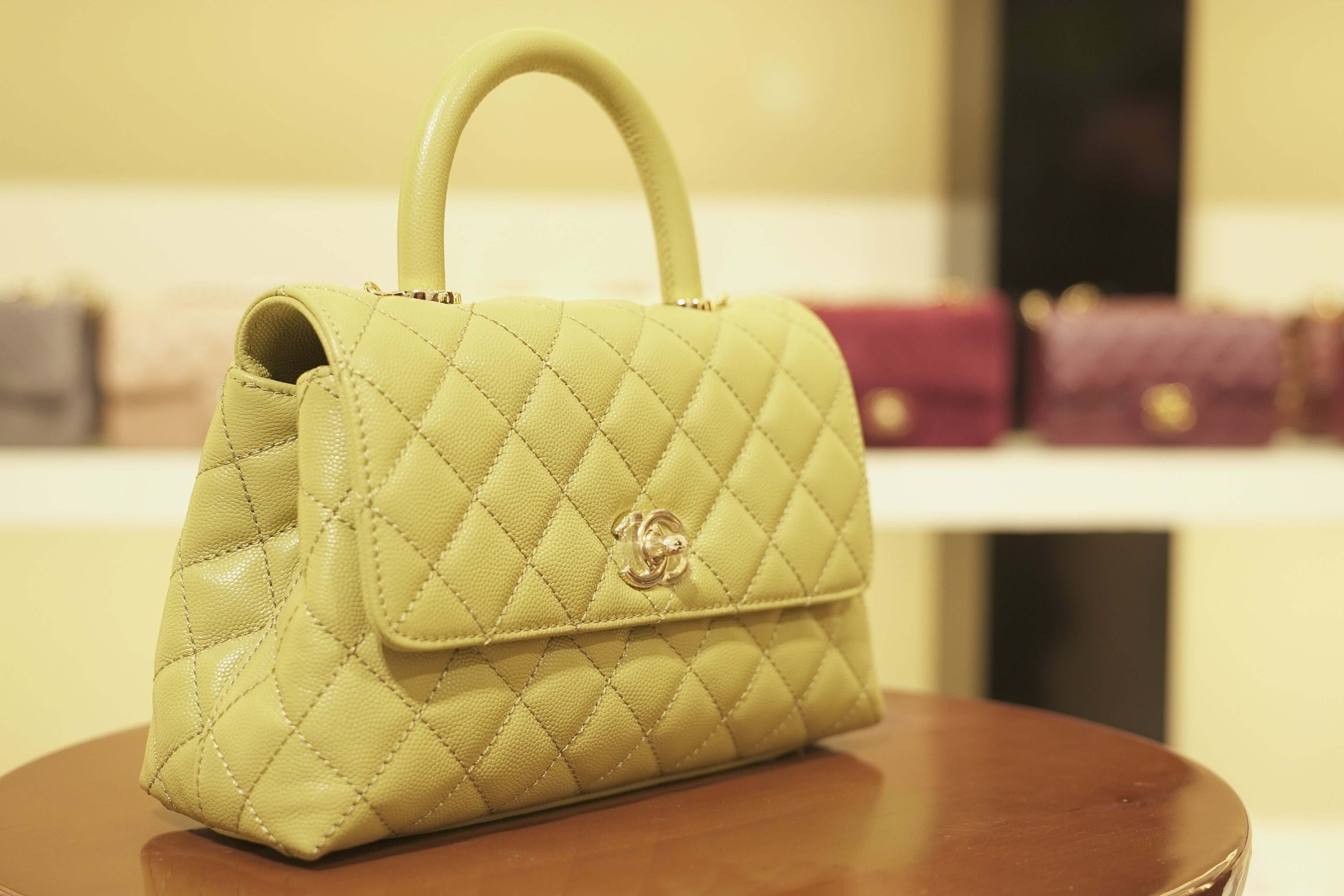 Chanel | Coco Mini – Lambskin – Green – Gold Hardware