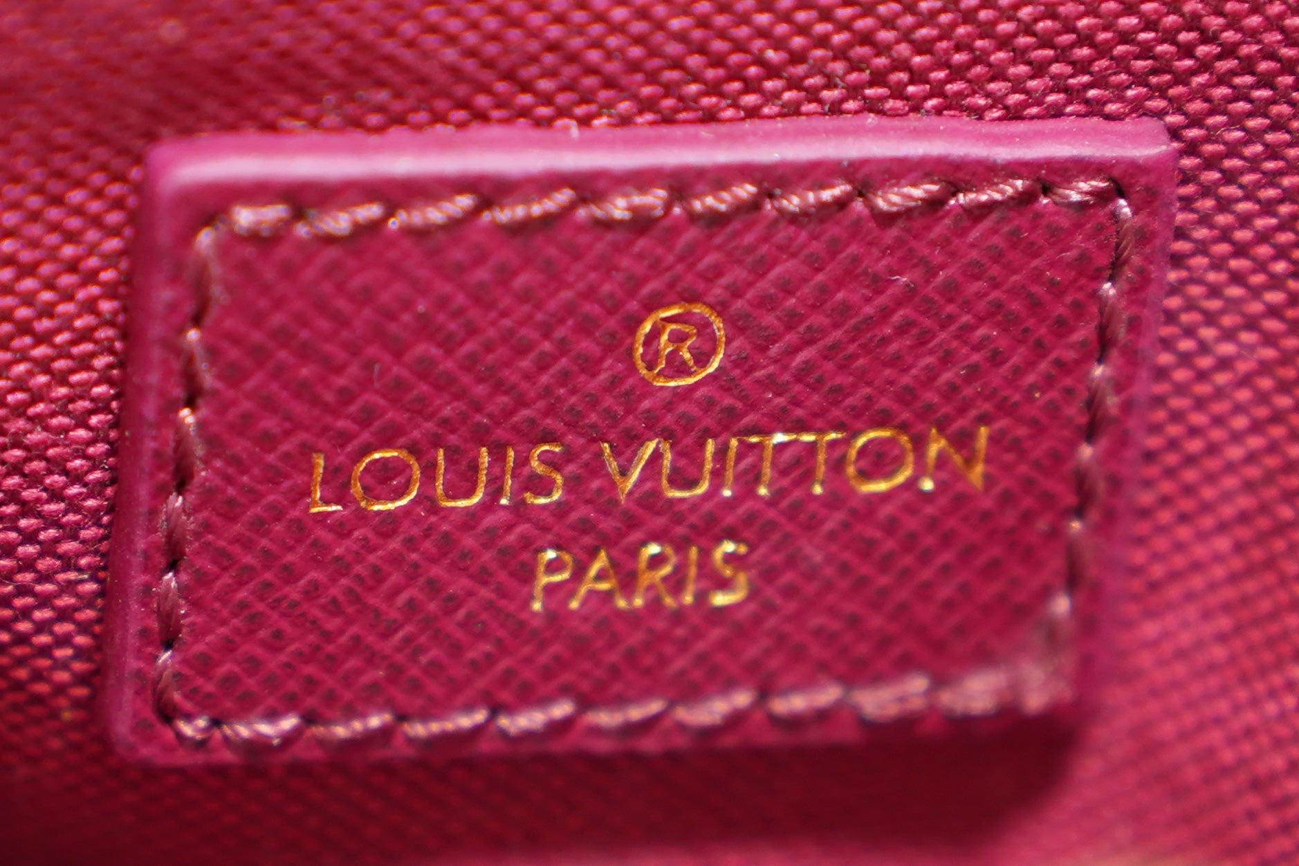 Louis Vuitton | Pochette Metis – Canvas – Brown – Gold Hardware