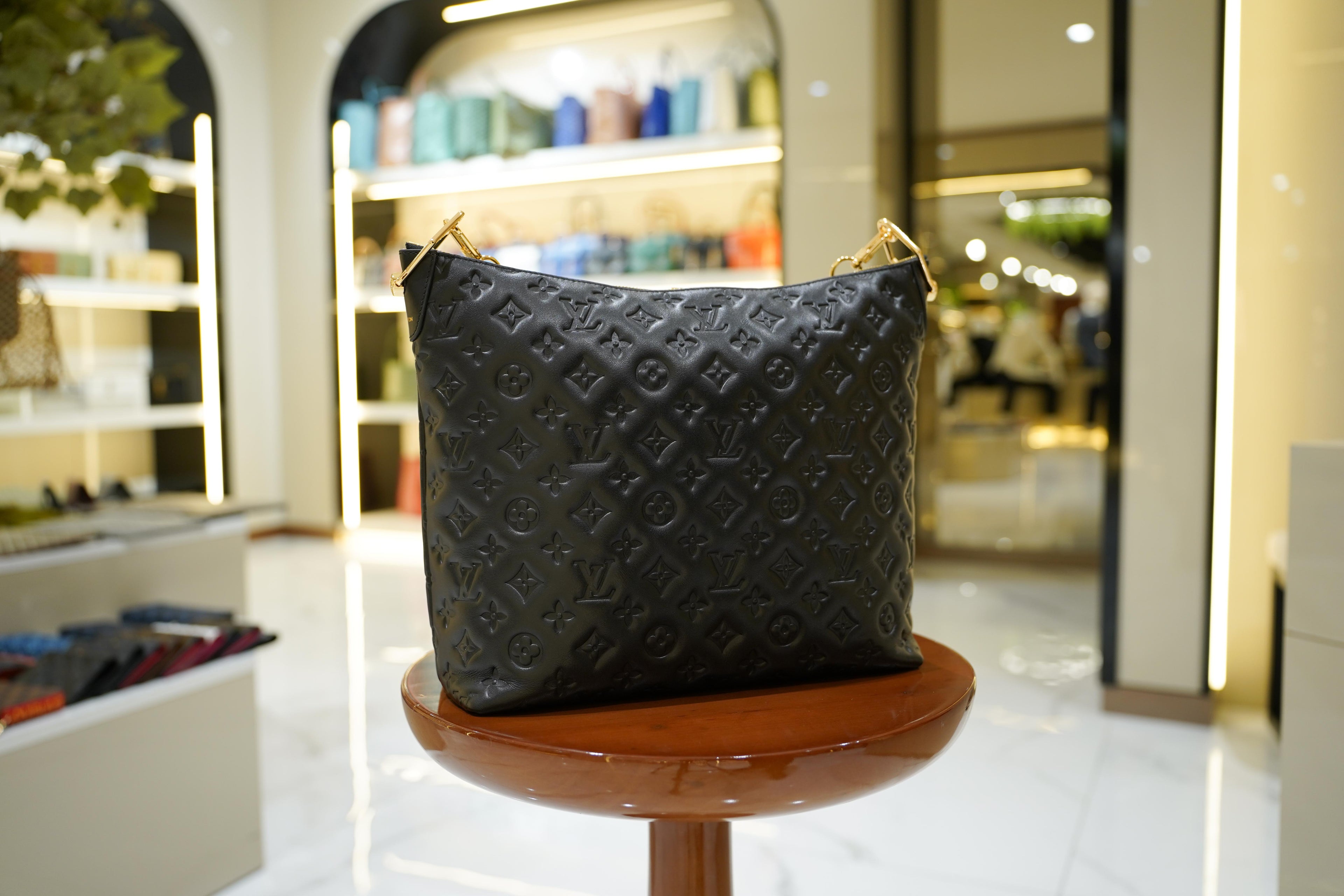 Louis Vuitton | OnTheGo – Monogram Empreinte – Black – Gold Hardware