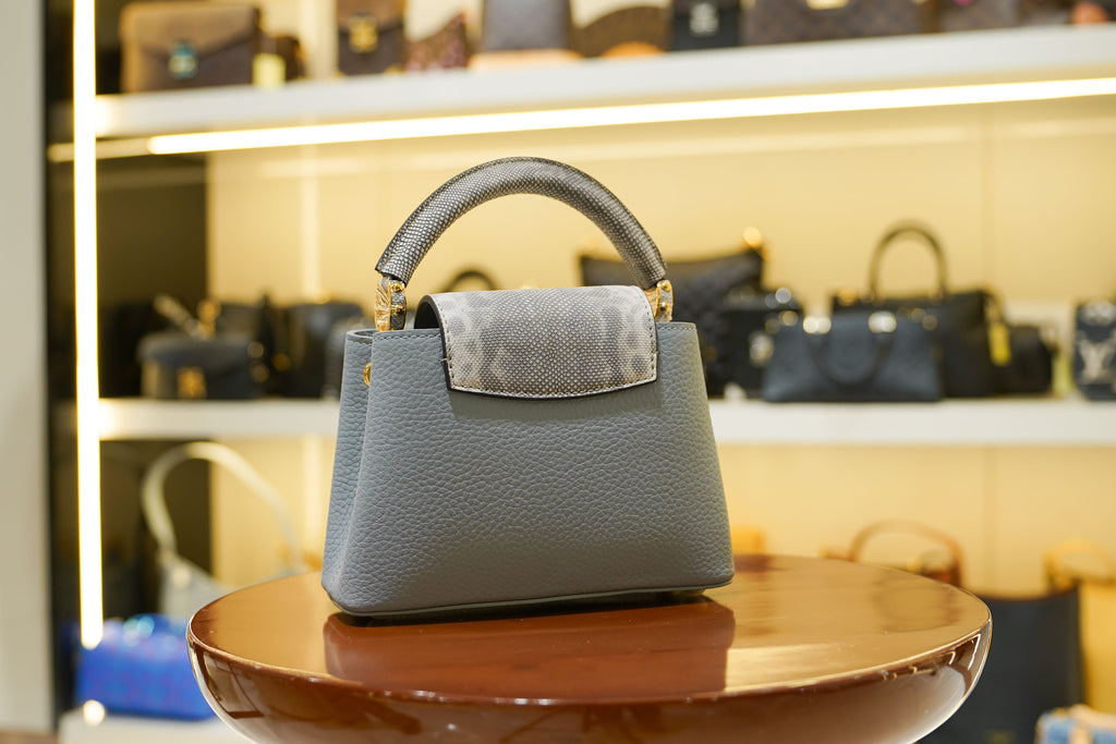 Louis Vuitton | Capucines Medium – Leather – Grey – Gold Hardware