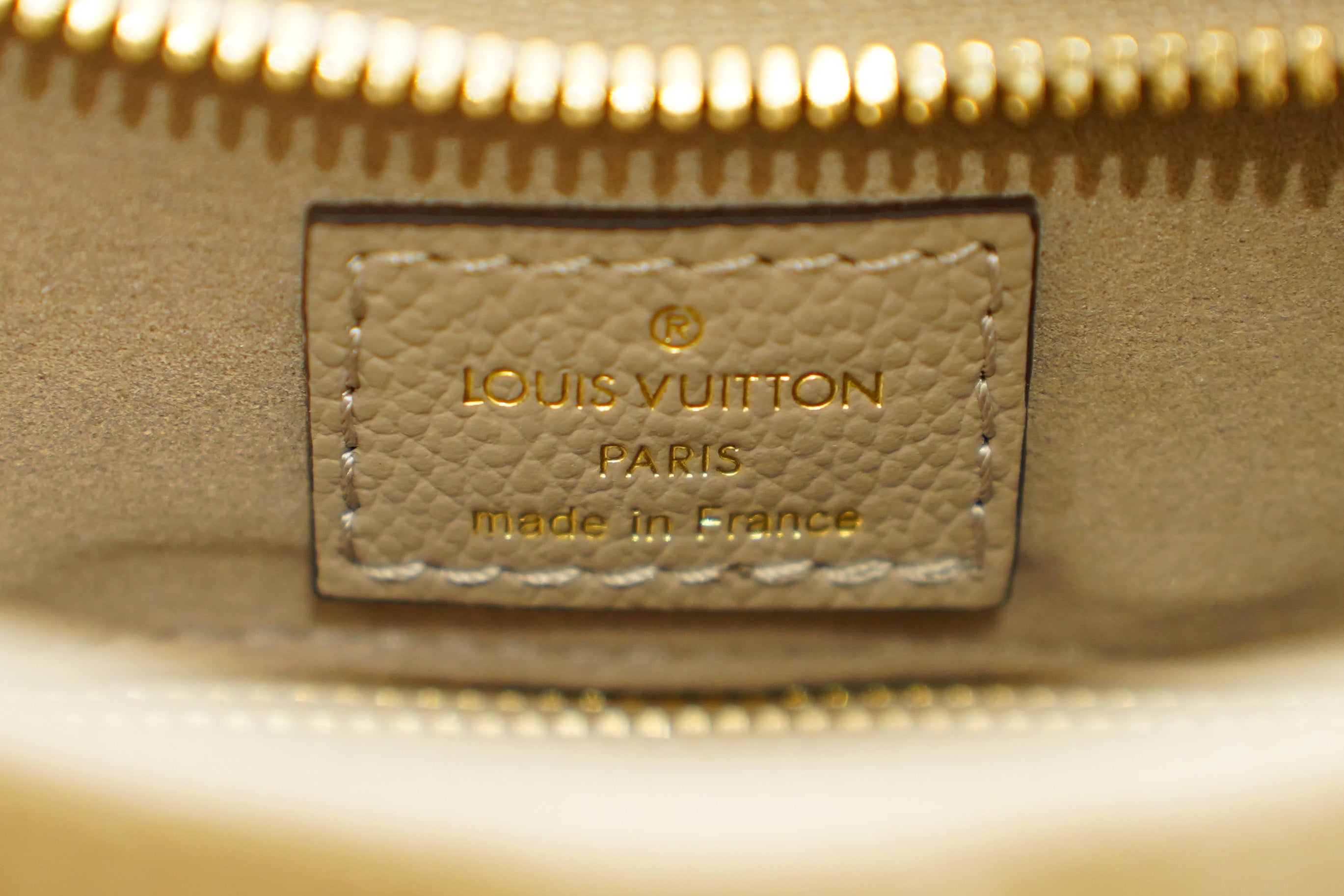 Louis Vuitton | Hobo Bag – Leather – Beige – Gold Hardware