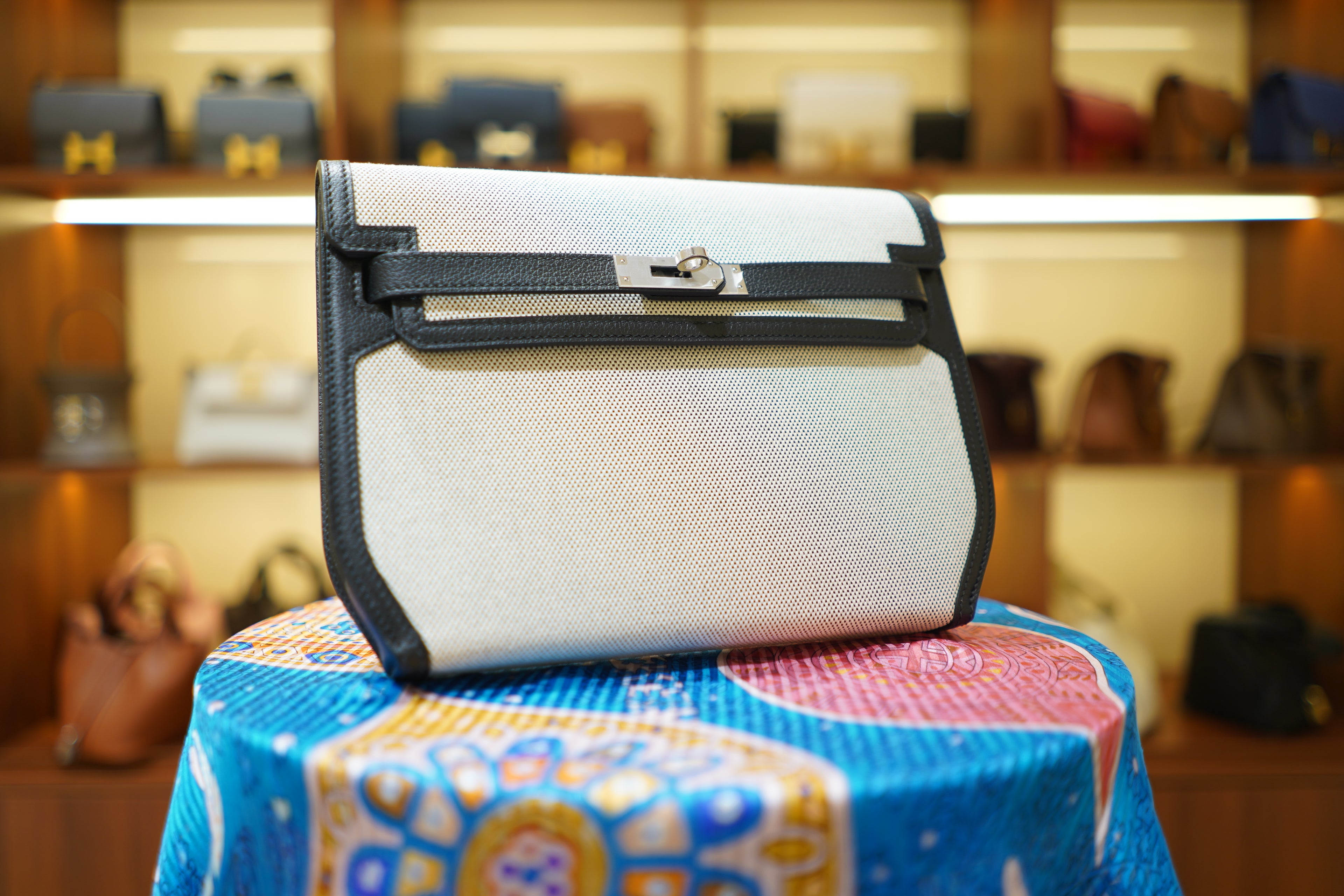 Hermes | Kelly Depeches 25 – Canvas – White and Black – Silver Hardware