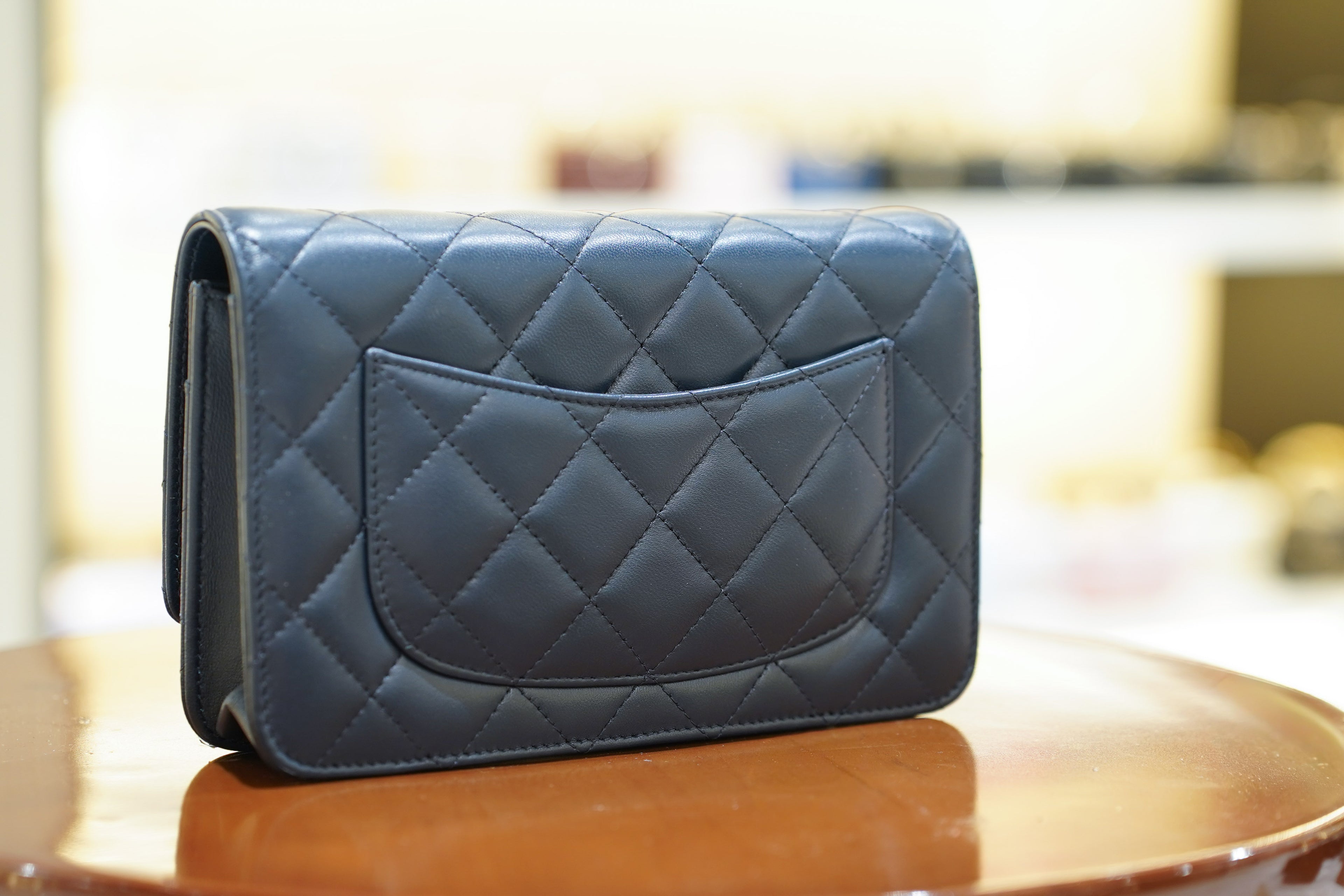 Chanel | Wallet on Chain – Lambskin – Navy – Gold Hardware