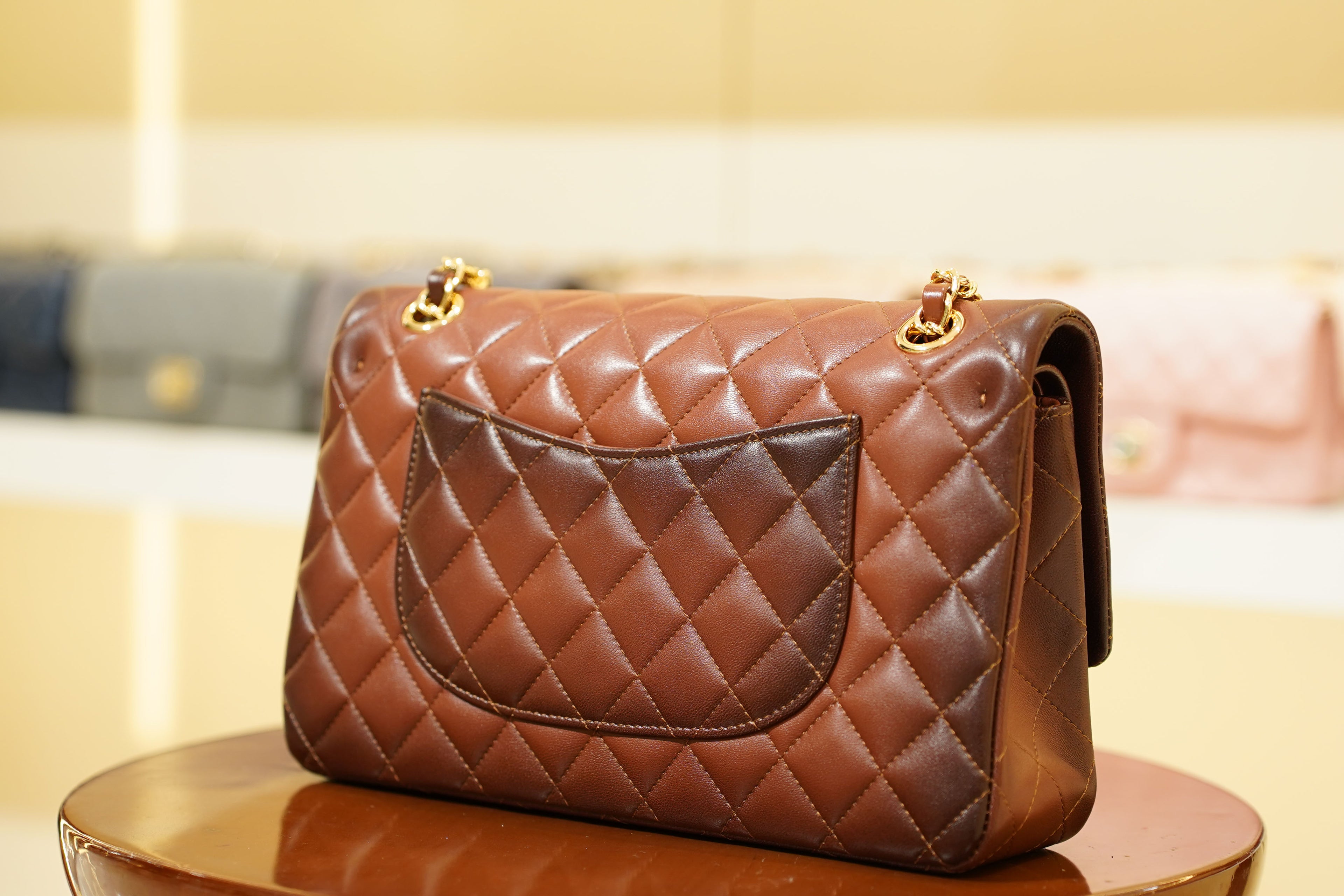 Chanel | Classic Flap Bag – Medium – Lambskin – Brown – Gold Hardware