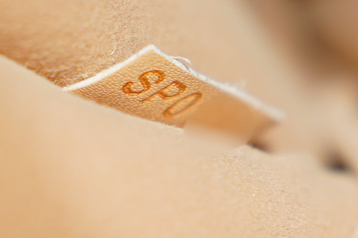 Louis Vuitton | Coussin – Canvas – Multicolor – Gold Hardware