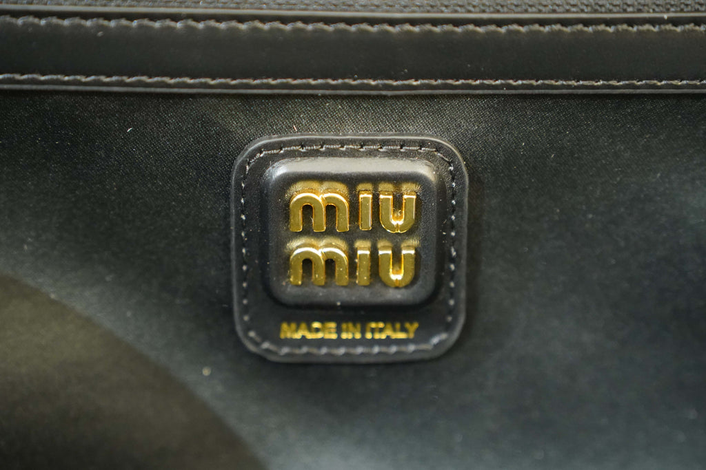 Miu Miu | Beau – Leather – Black – Gold Hardware