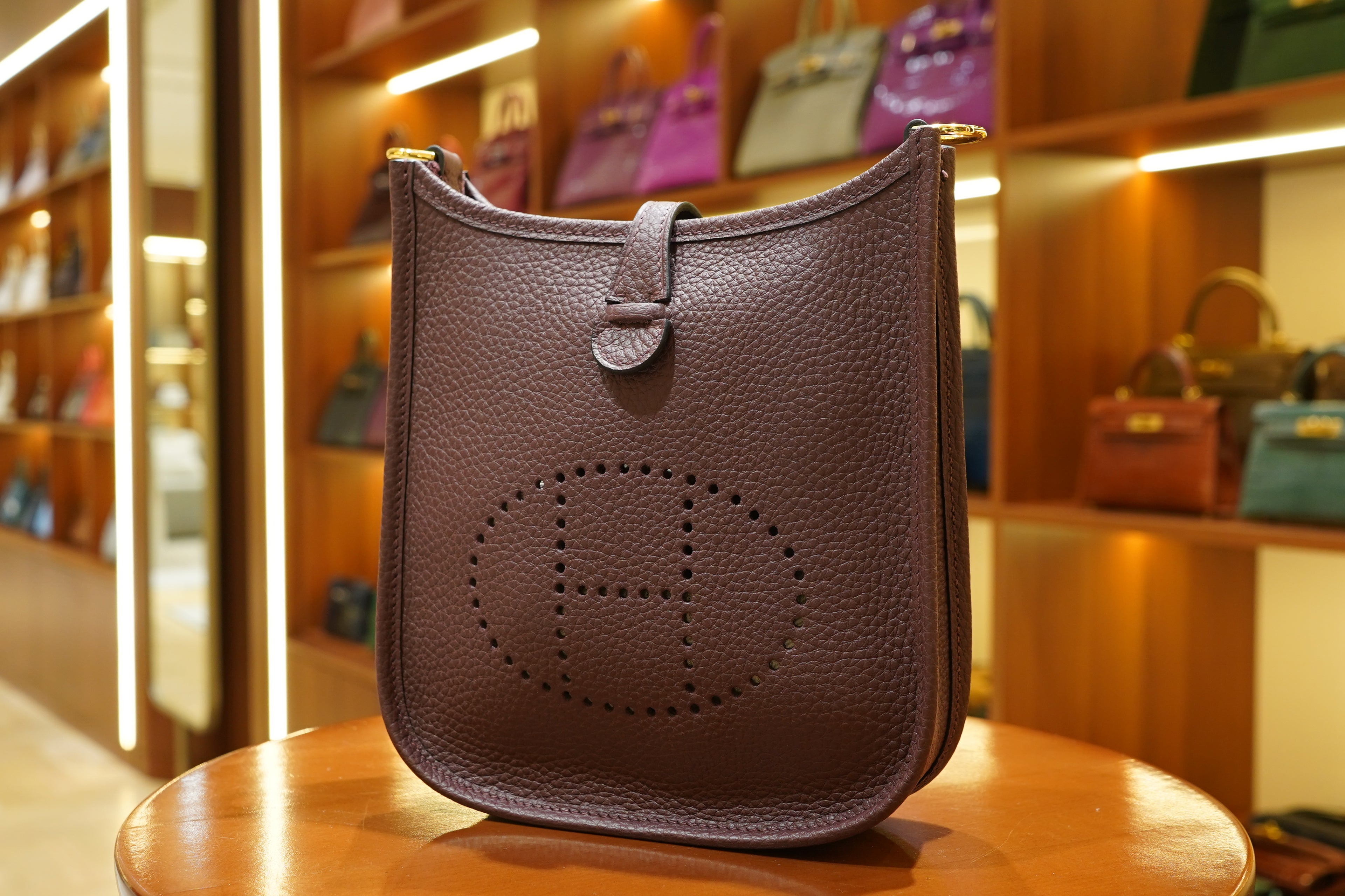 Hermes | Evelyne Small – Togo – Brown – Gold Hardware
