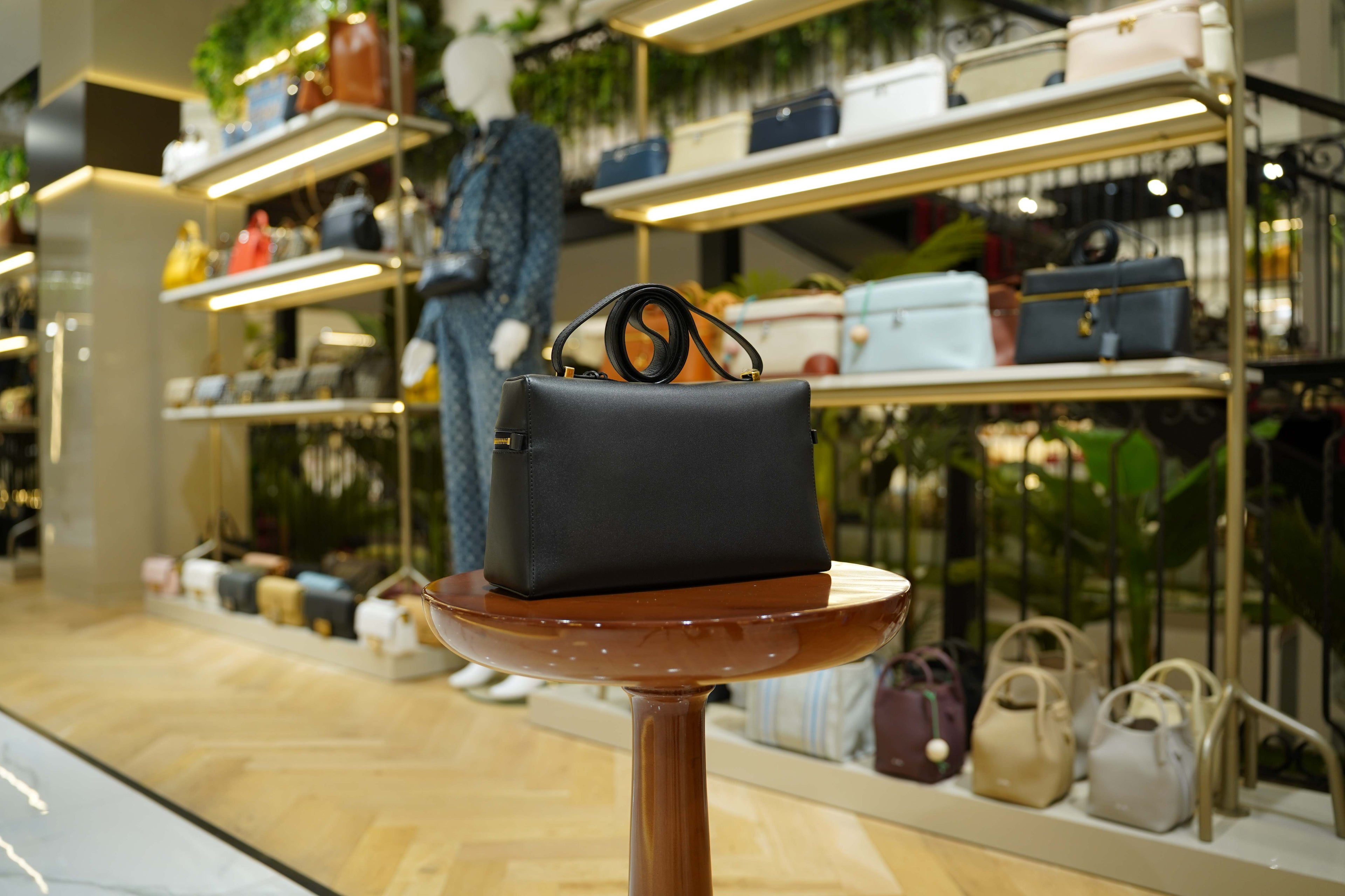 Loro Piana | Extra Bag L27 – Leather – Black – Gold Hardware