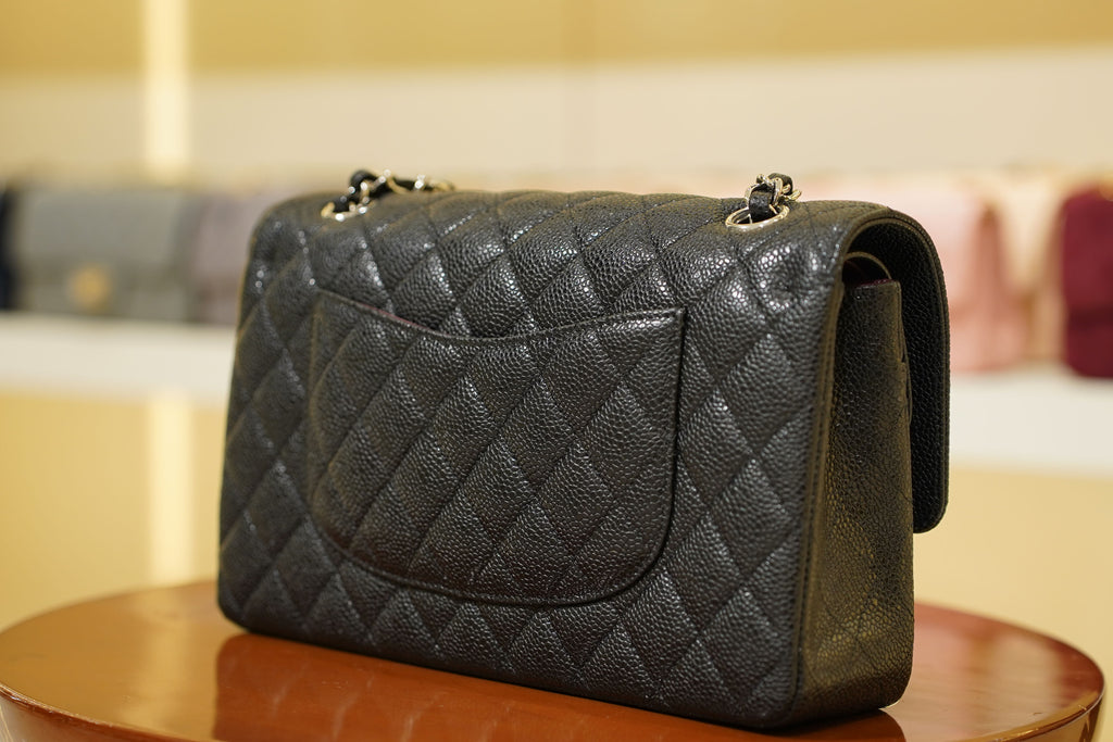 Chanel | Borsa Classic Flap – Media – Pelle – Nera – Finiture in Argento