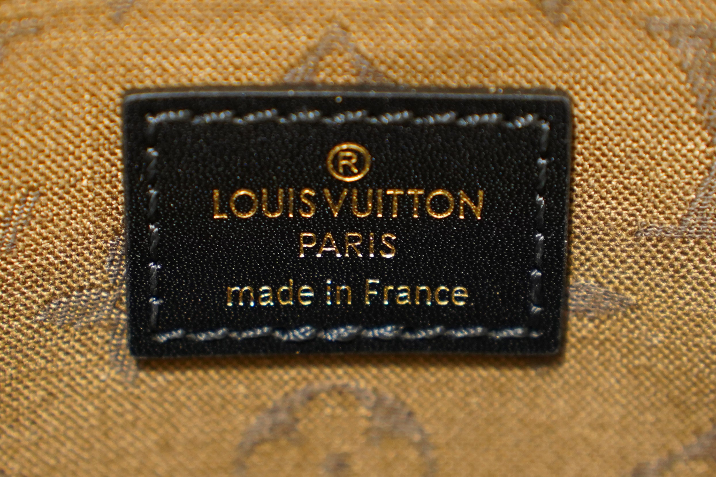 Louis Vuitton | Alma – Epi Leather – Black – Gold Hardware