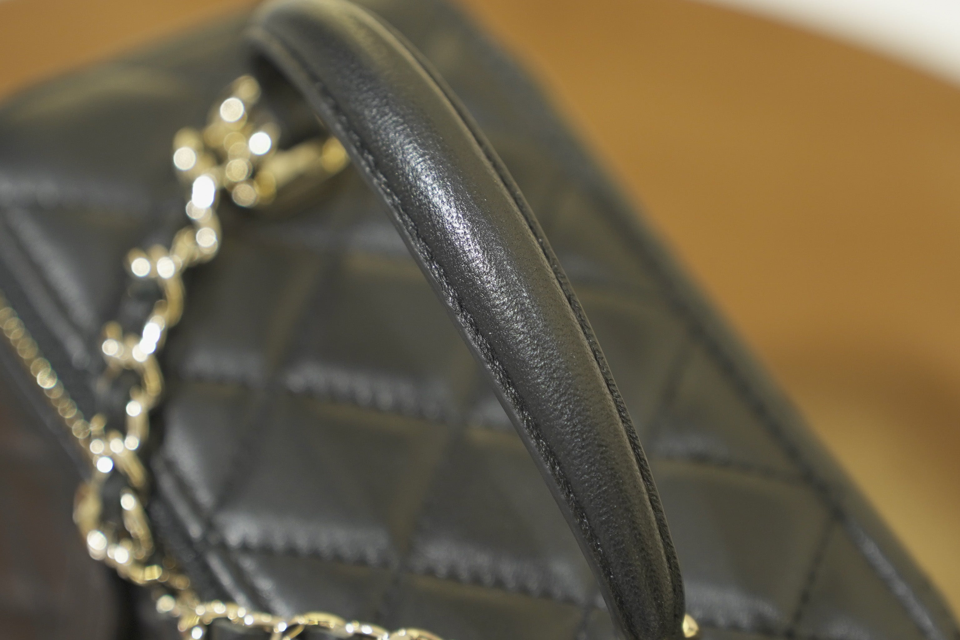 Chanel | Small Vanity – Lambskin – Black – Gold Hardware