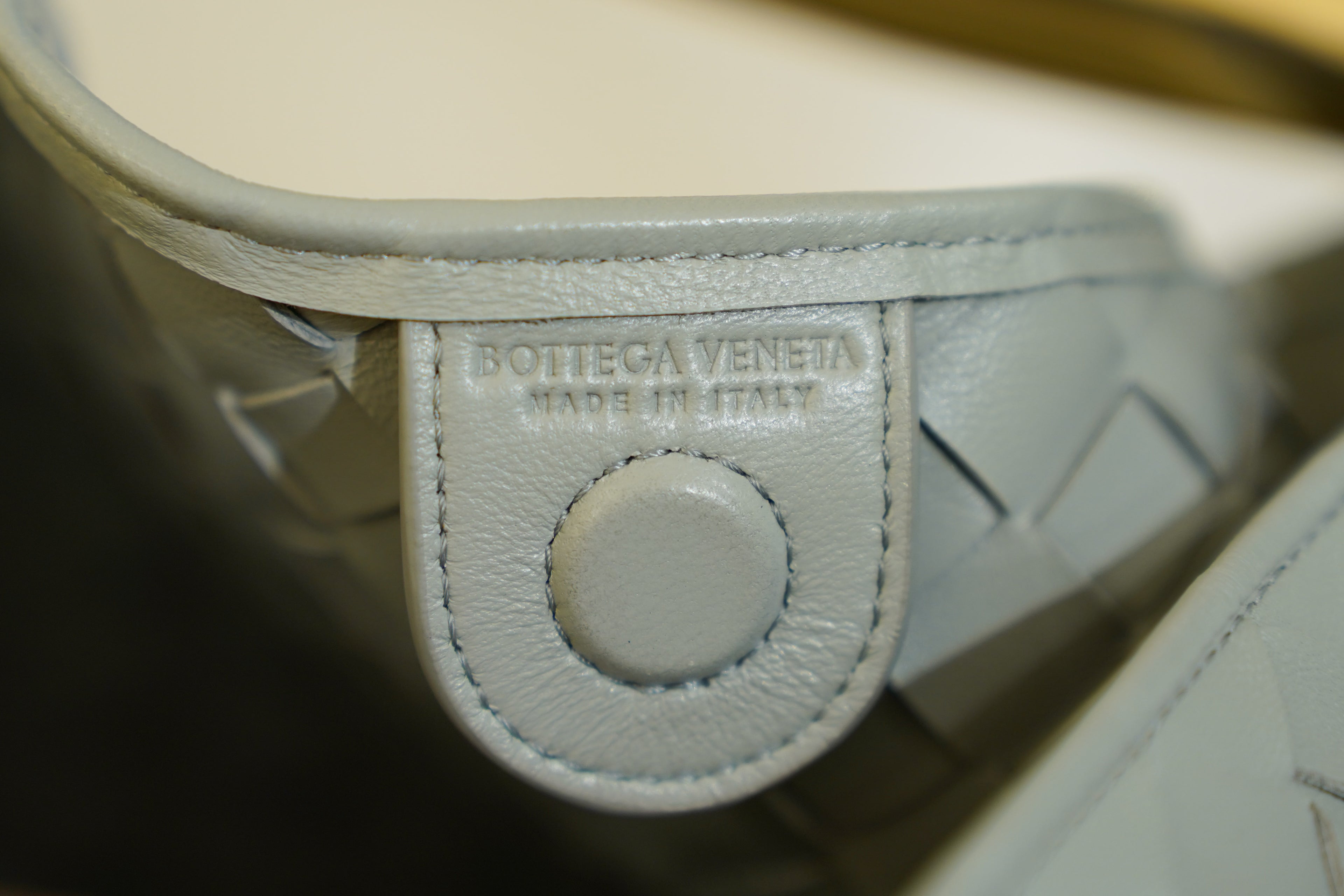 Bottega Veneta | Sardine – Intrecciato – Gray – Gold Hardware