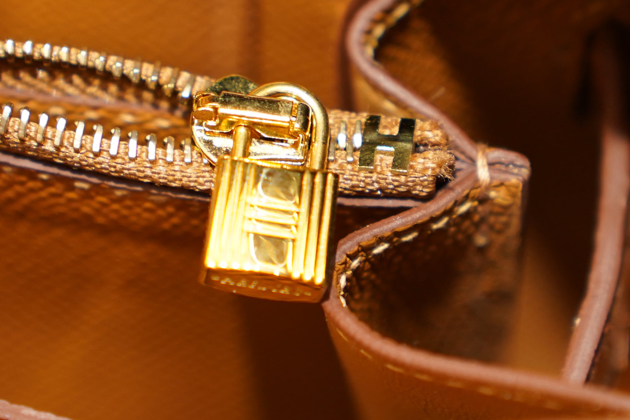 Hermes | Kelly To Go Wallet – Epsom – Tan – Gold Hardware