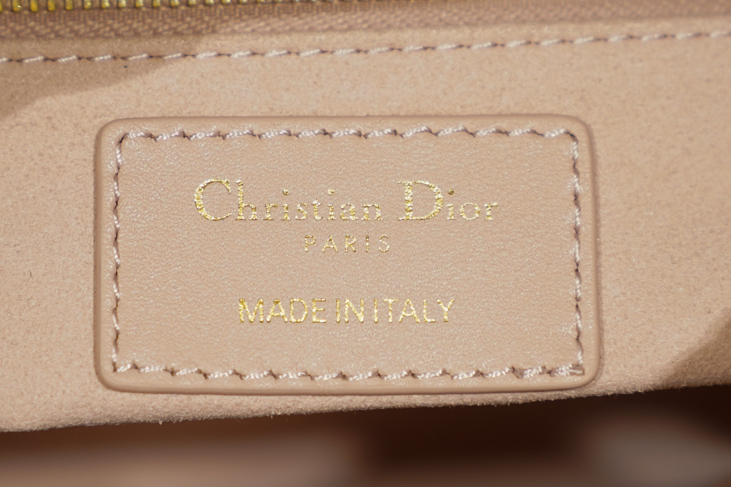 Dior | Lady Dior – Cuir d'agneau – Rose Poudre – Quincaillerie dorée