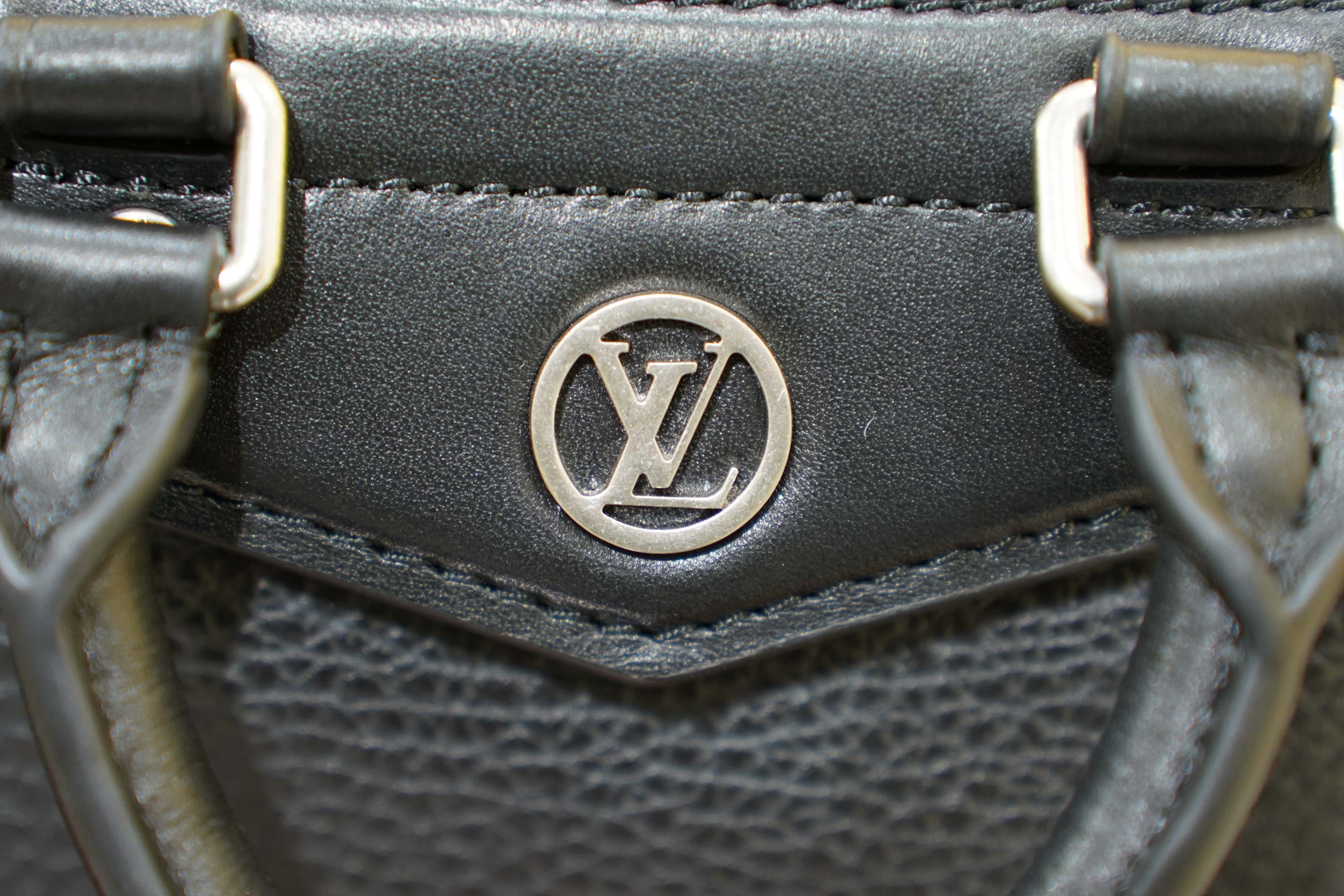 Louis Vuitton | Alma BB – Epi Leather – Black – Silver Hardware