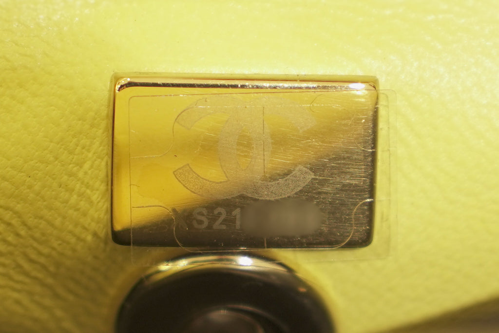 Chanel | Coco Mini – Lambskin – Yellow – Gold Hardware