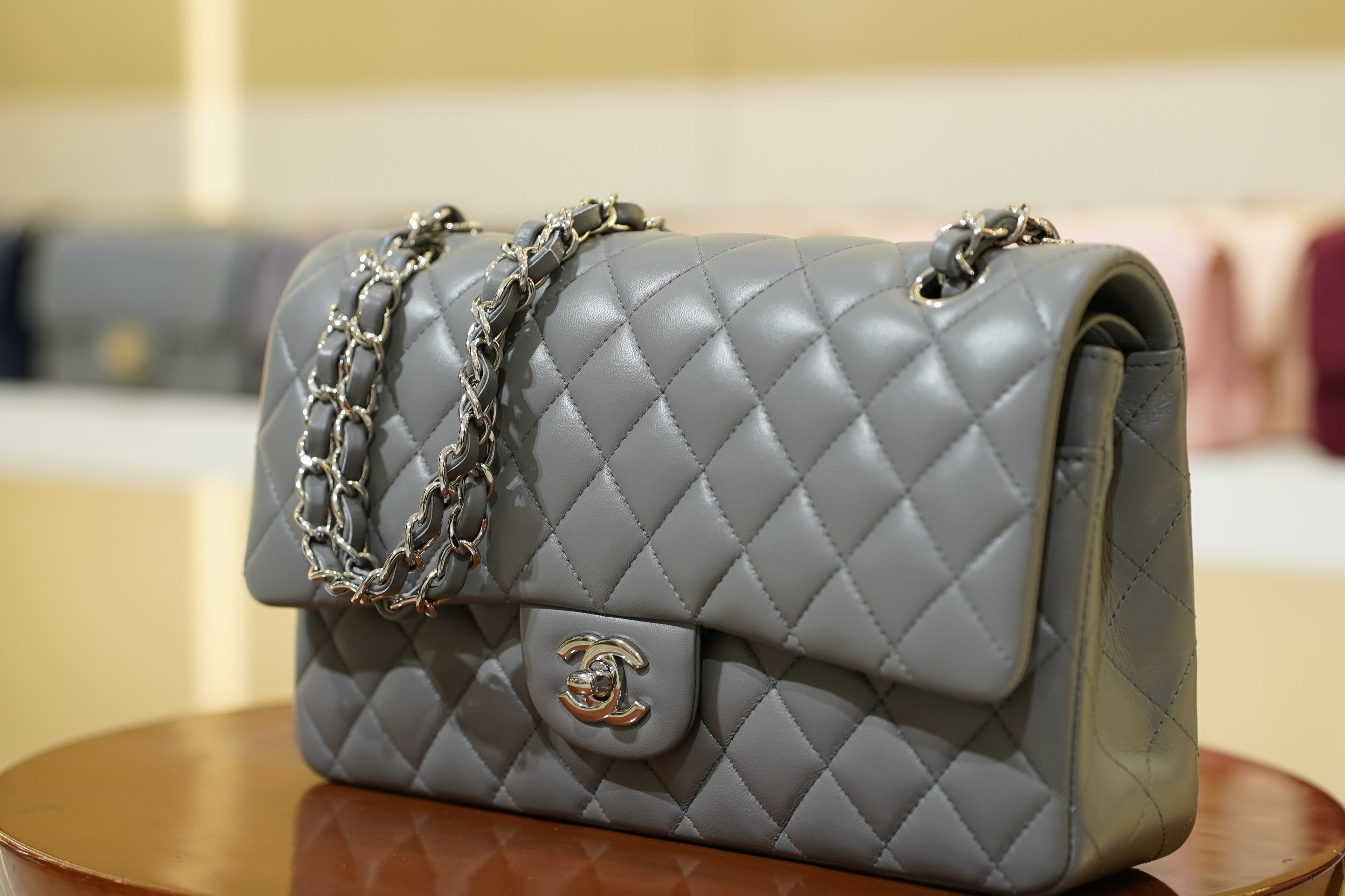 Chanel | Classic Flap Bag – Medium – Lambskin – Gray – Silver Hardware