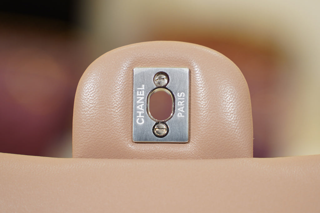 Chanel | Classic Flap Bag – Lambskin – Beige – Silver Hardware