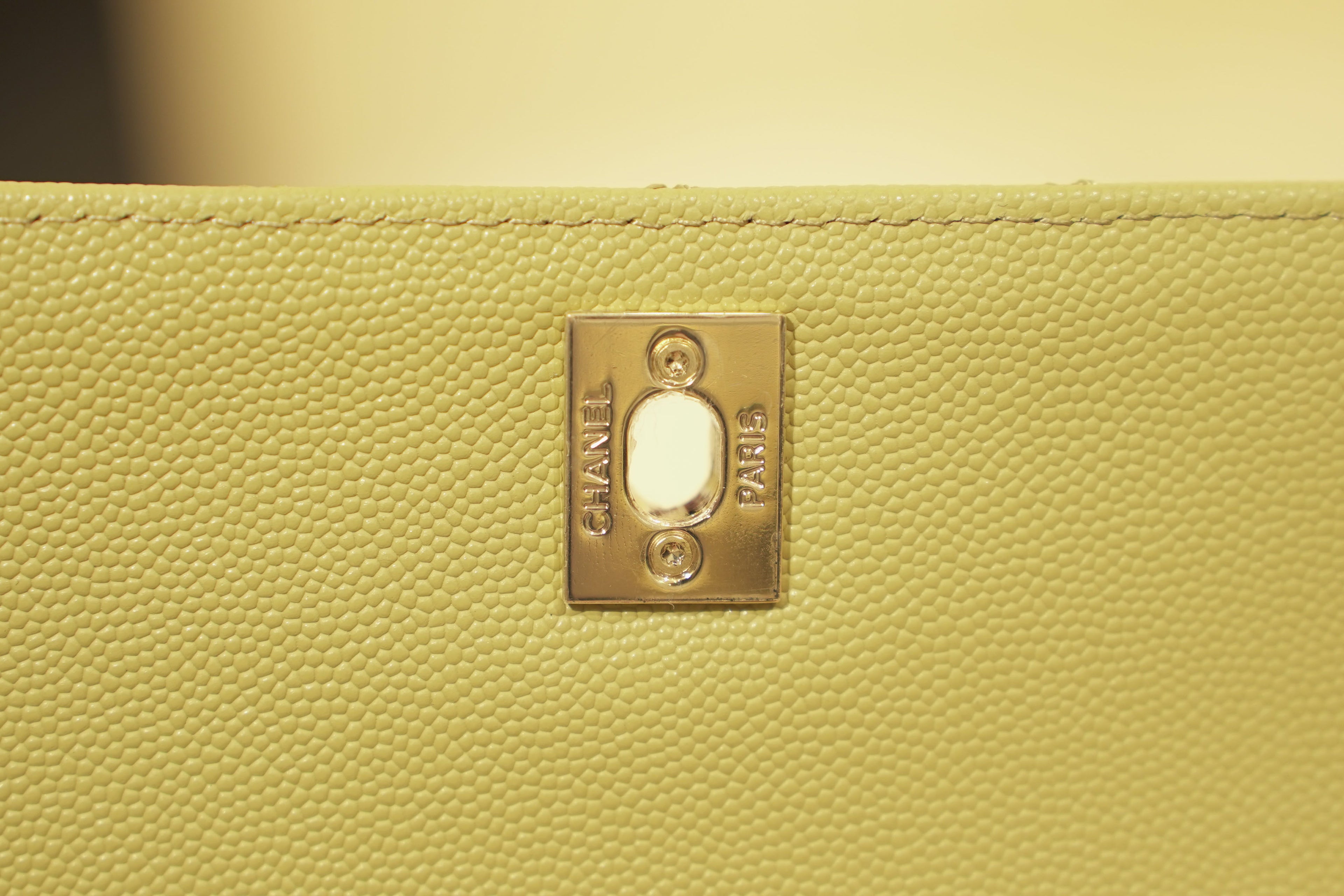 Chanel | Coco Mini – Lambskin – Green – Gold Hardware