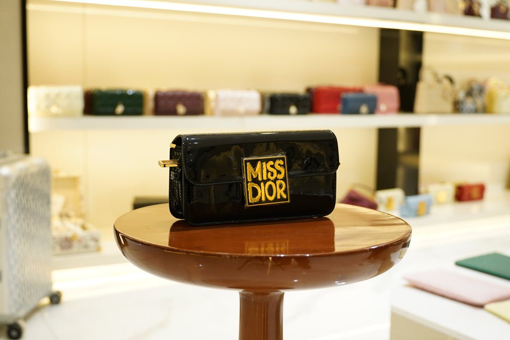 Dior | Miss Dior – Cuir verni – Noir – Quincaillerie dorée