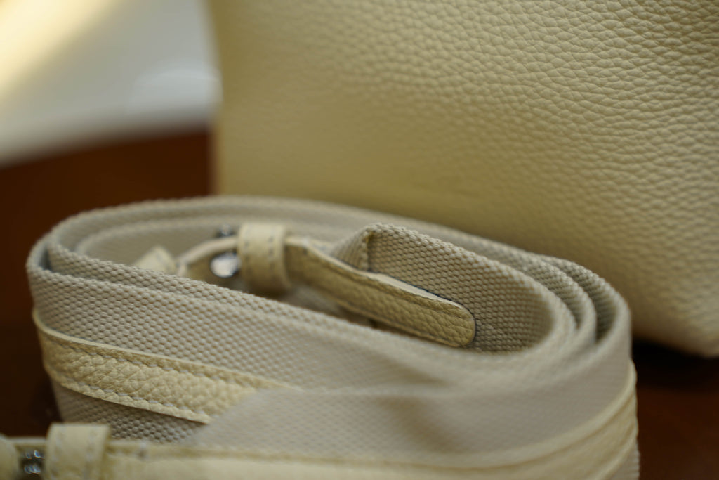 Loro Piana | Bale Bag (Small) – Leather – Cream – Gold Hardware